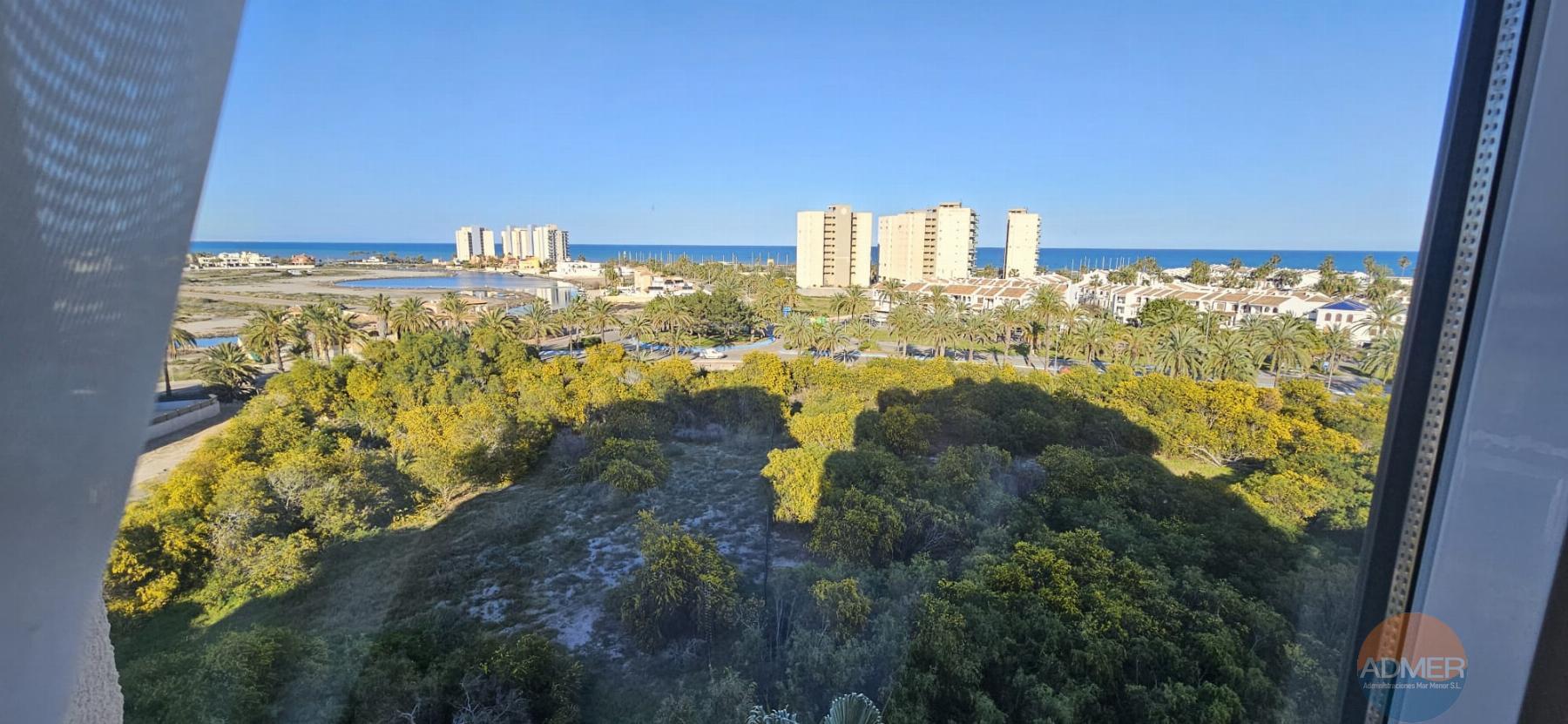 Venta de piso en La Manga del Mar Menor