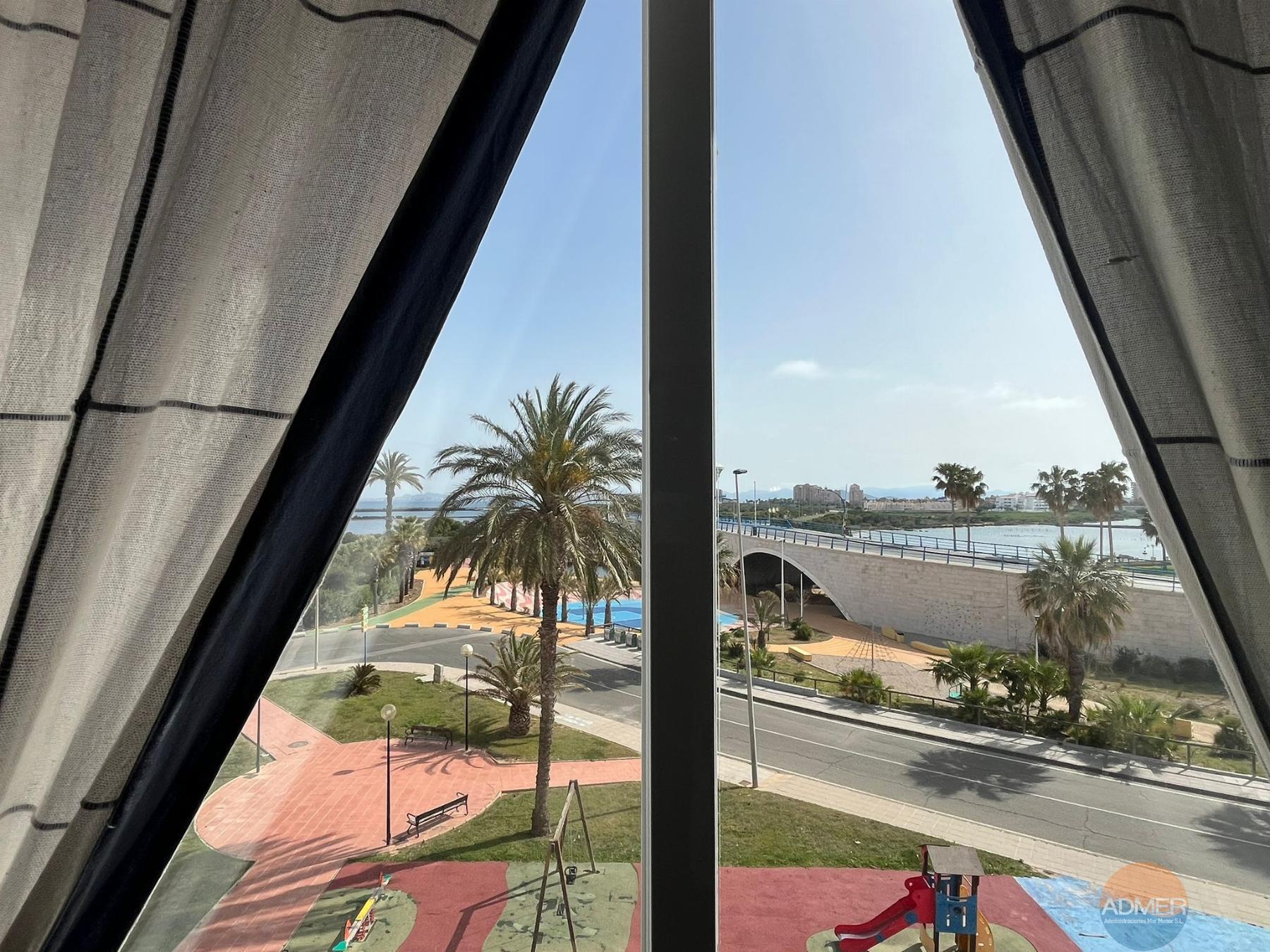 Venta de apartamento en La Manga del Mar Menor