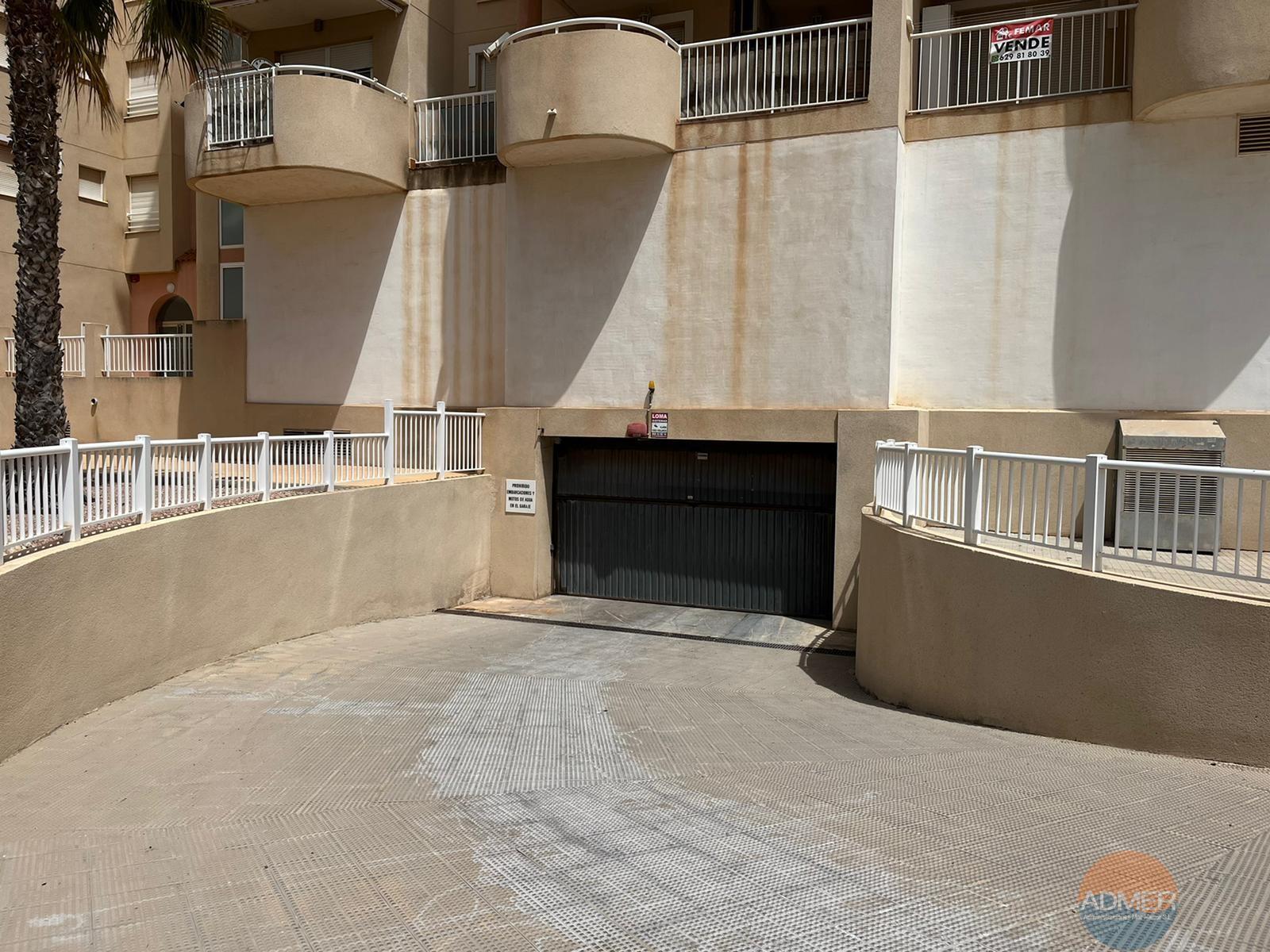 Venta de garaje en La Manga del Mar Menor