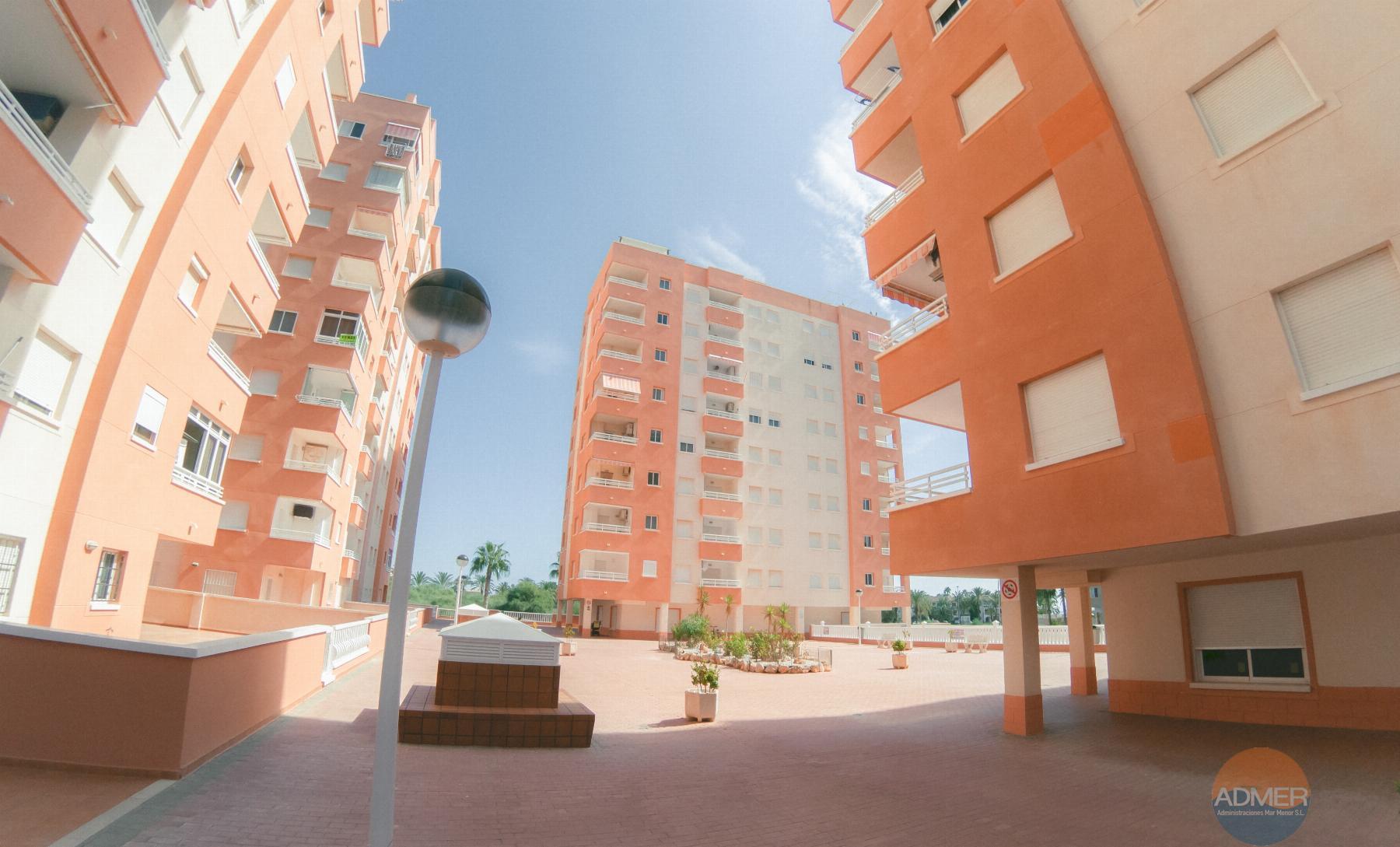 Venta de apartamento en La Manga del Mar Menor