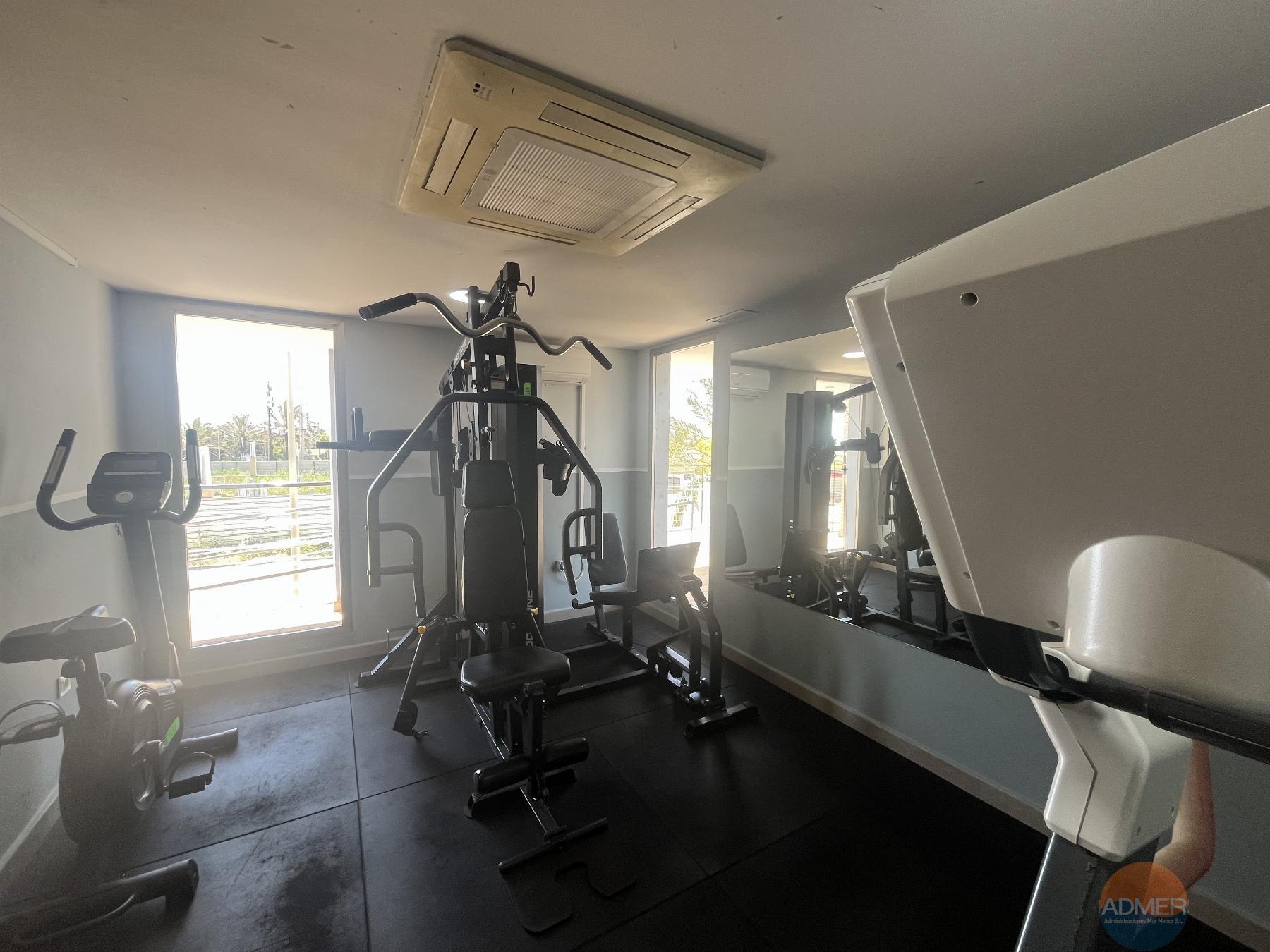 For sale of flat in La Manga del Mar Menor