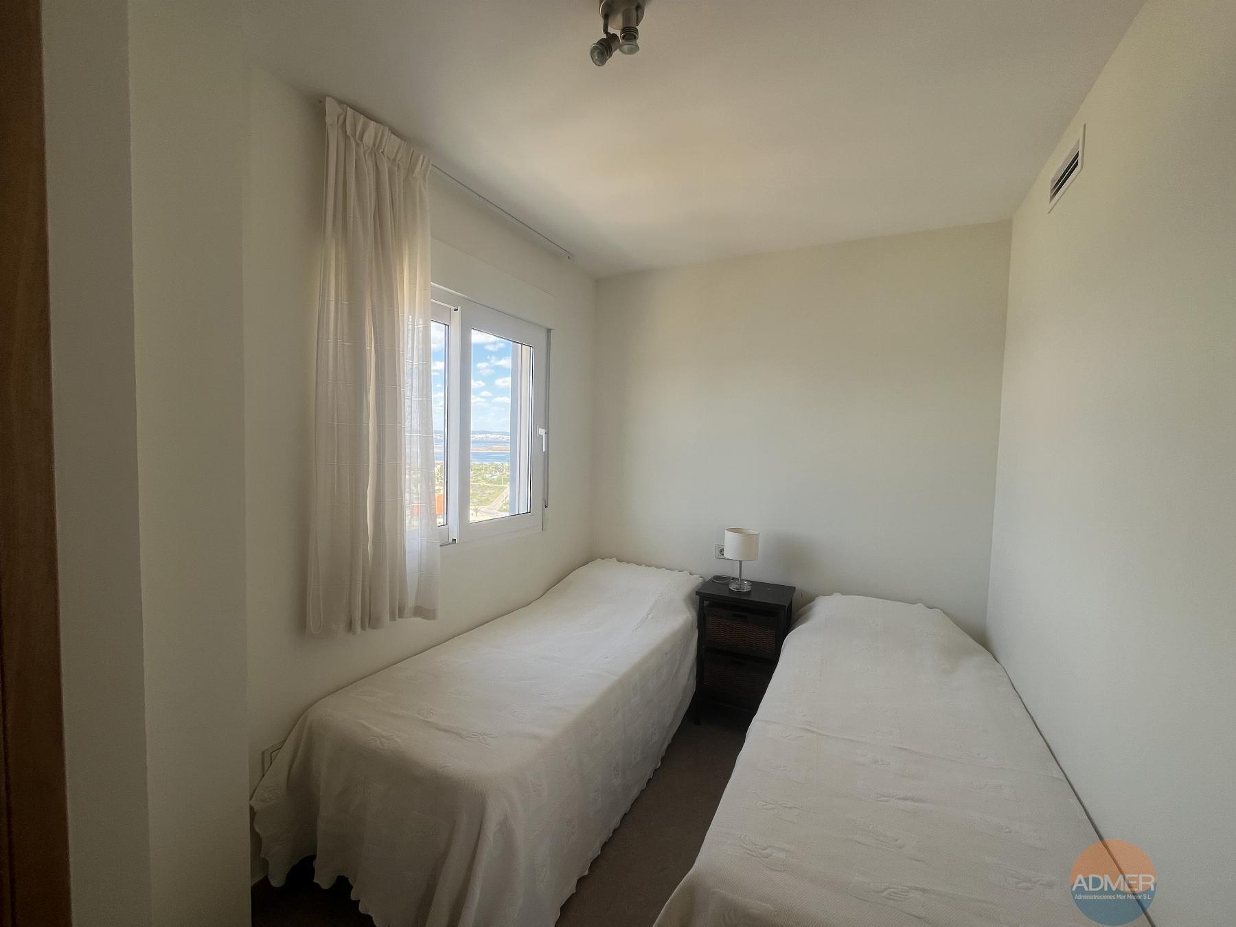 For sale of flat in La Manga del Mar Menor