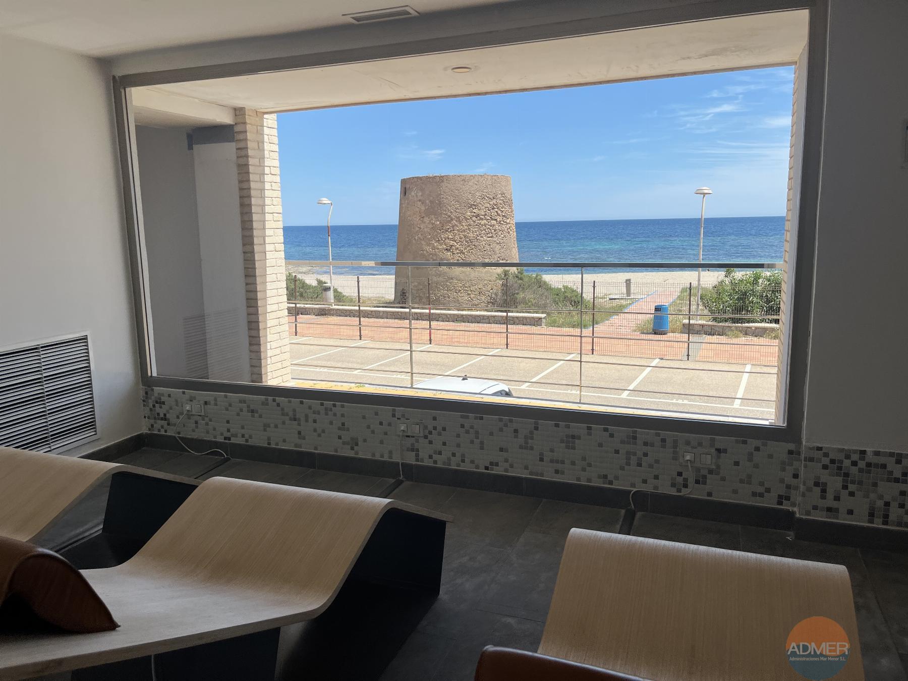 For sale of flat in La Manga del Mar Menor
