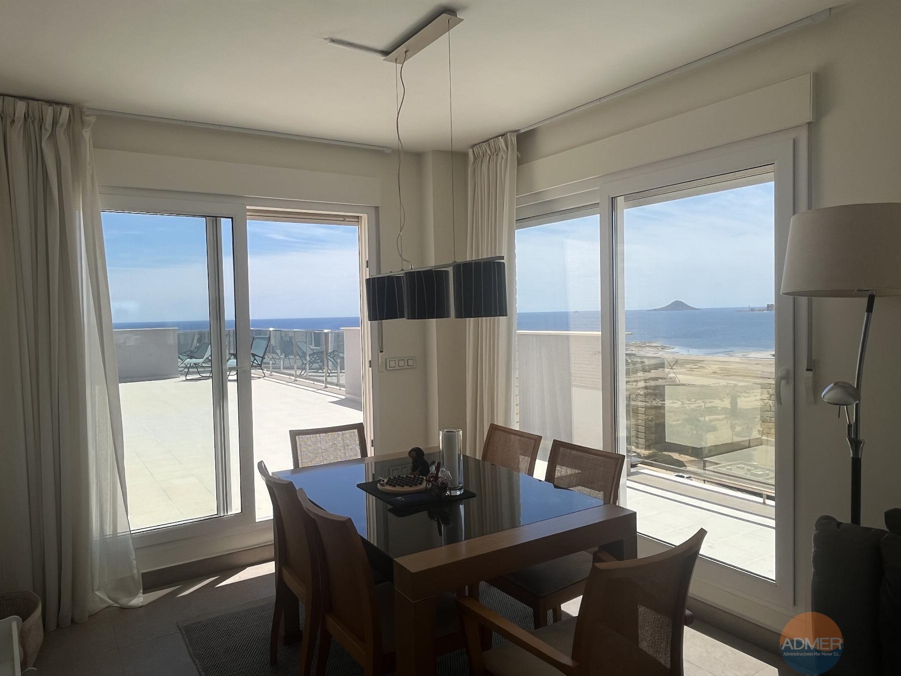 For sale of flat in La Manga del Mar Menor