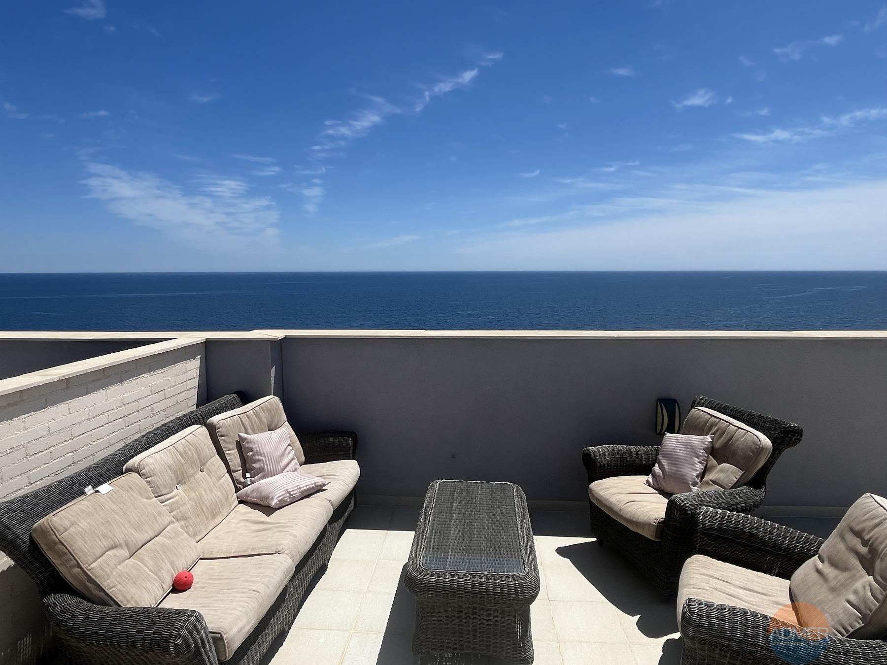 For sale of flat in La Manga del Mar Menor
