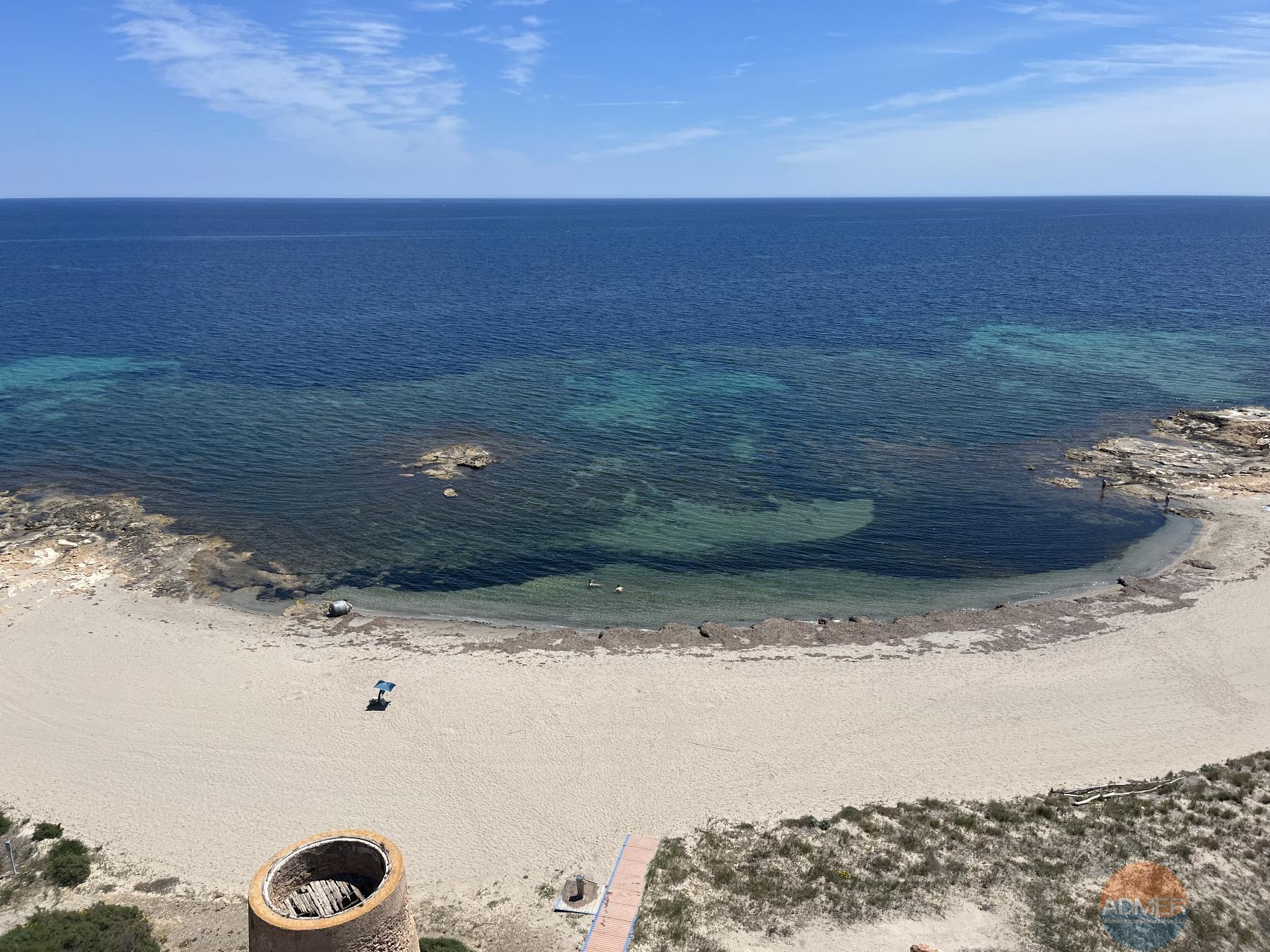 For sale of flat in La Manga del Mar Menor
