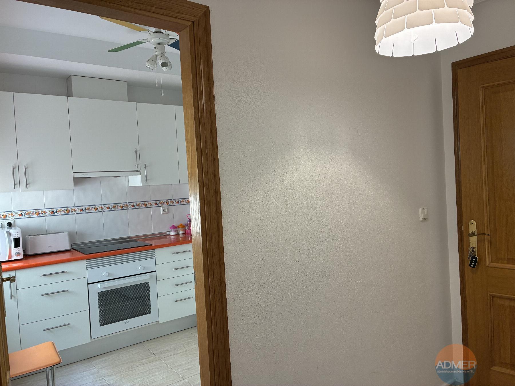 Venta de piso en Santiago de la Ribera