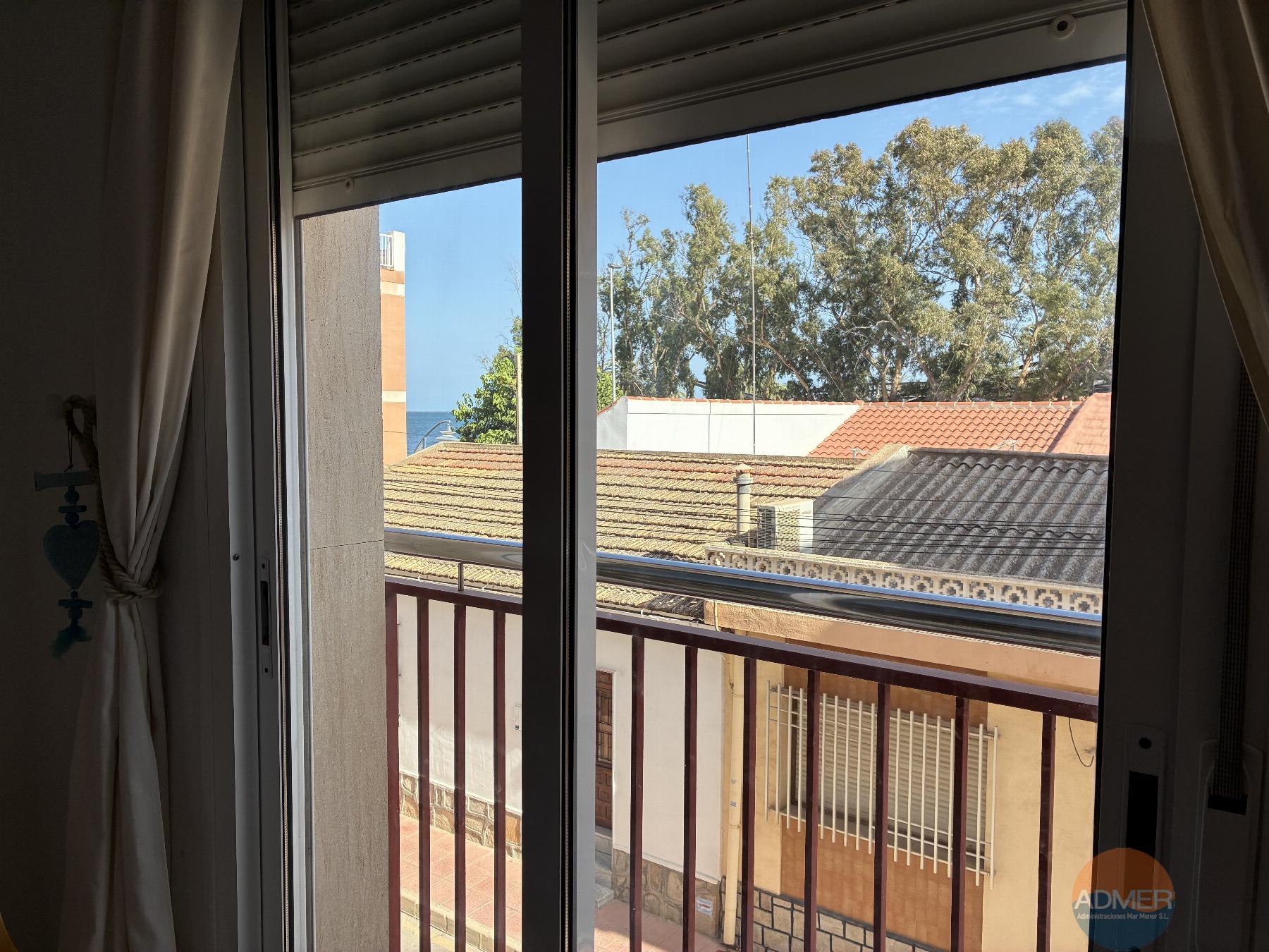 Venta de piso en Santiago de la Ribera