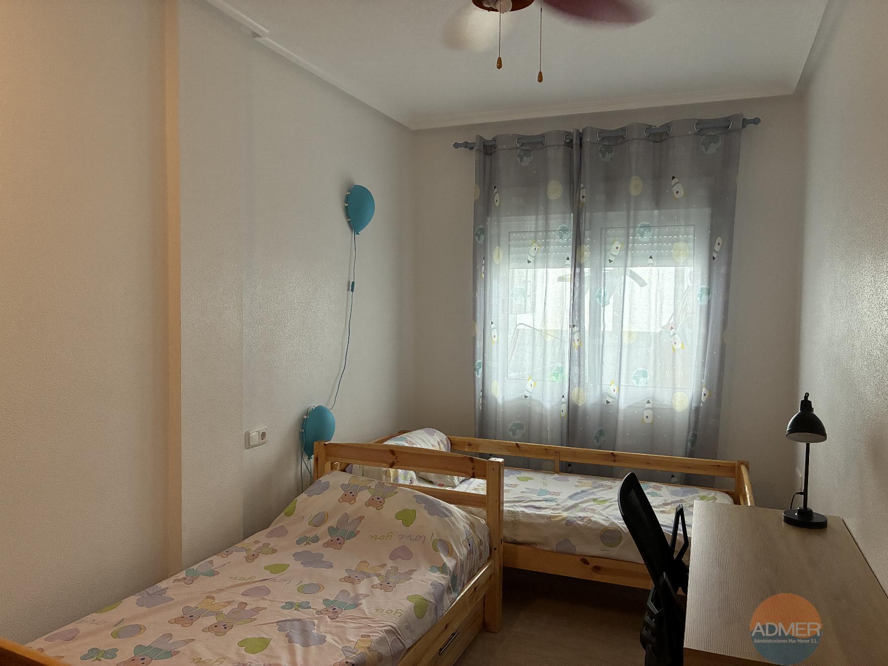 Venta de piso en Santiago de la Ribera