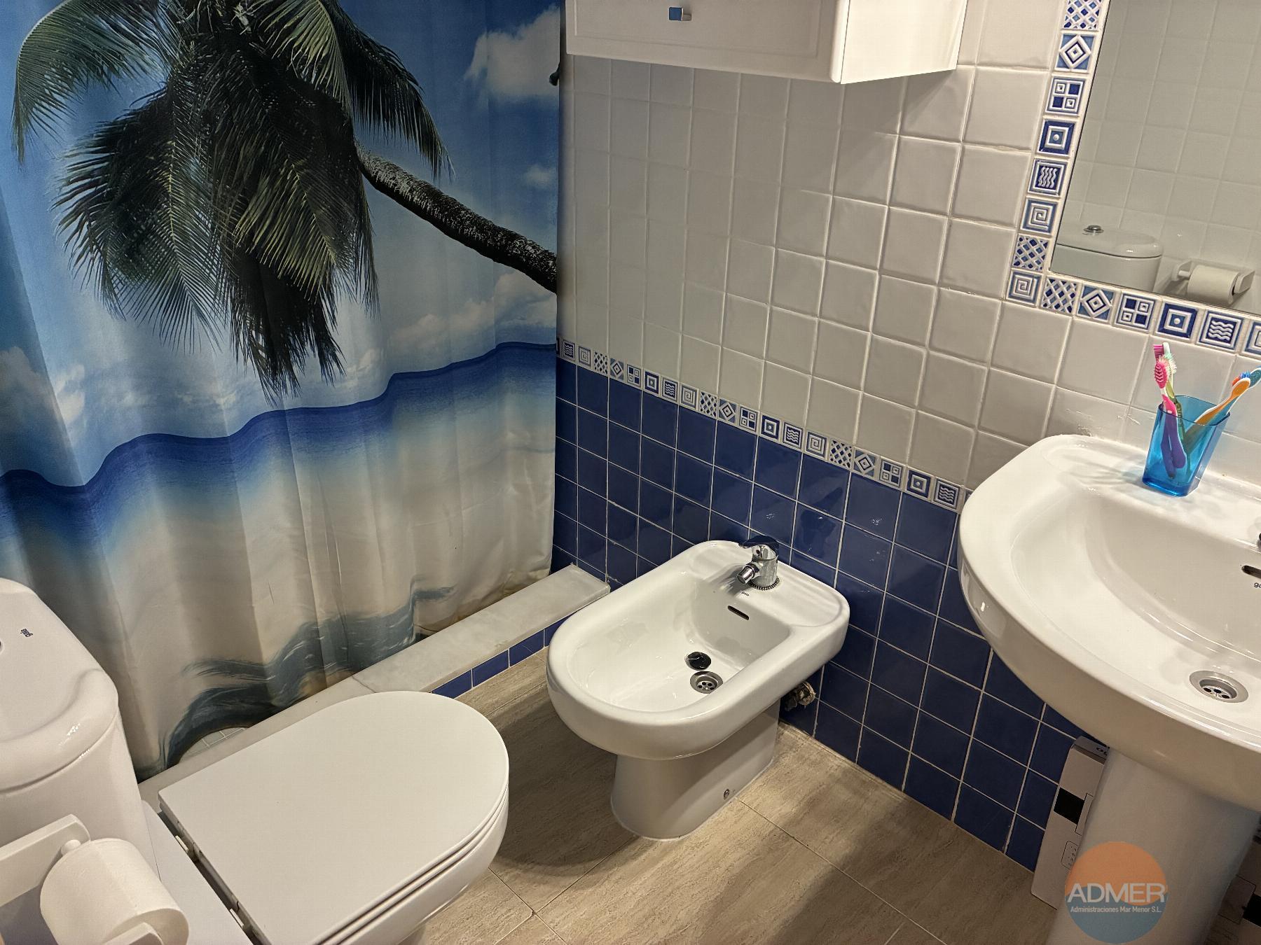 Venta de piso en Santiago de la Ribera