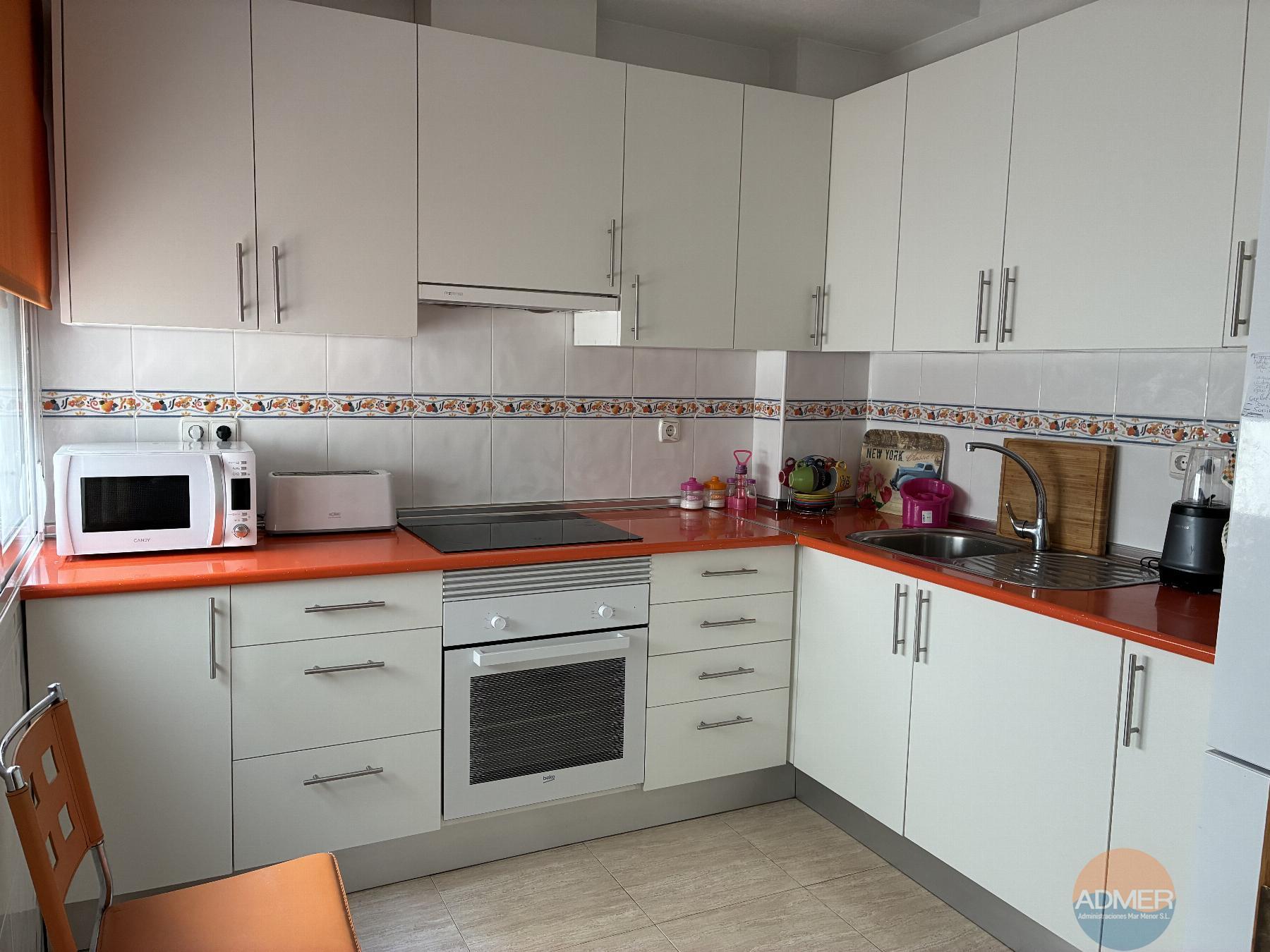 Venta de piso en Santiago de la Ribera