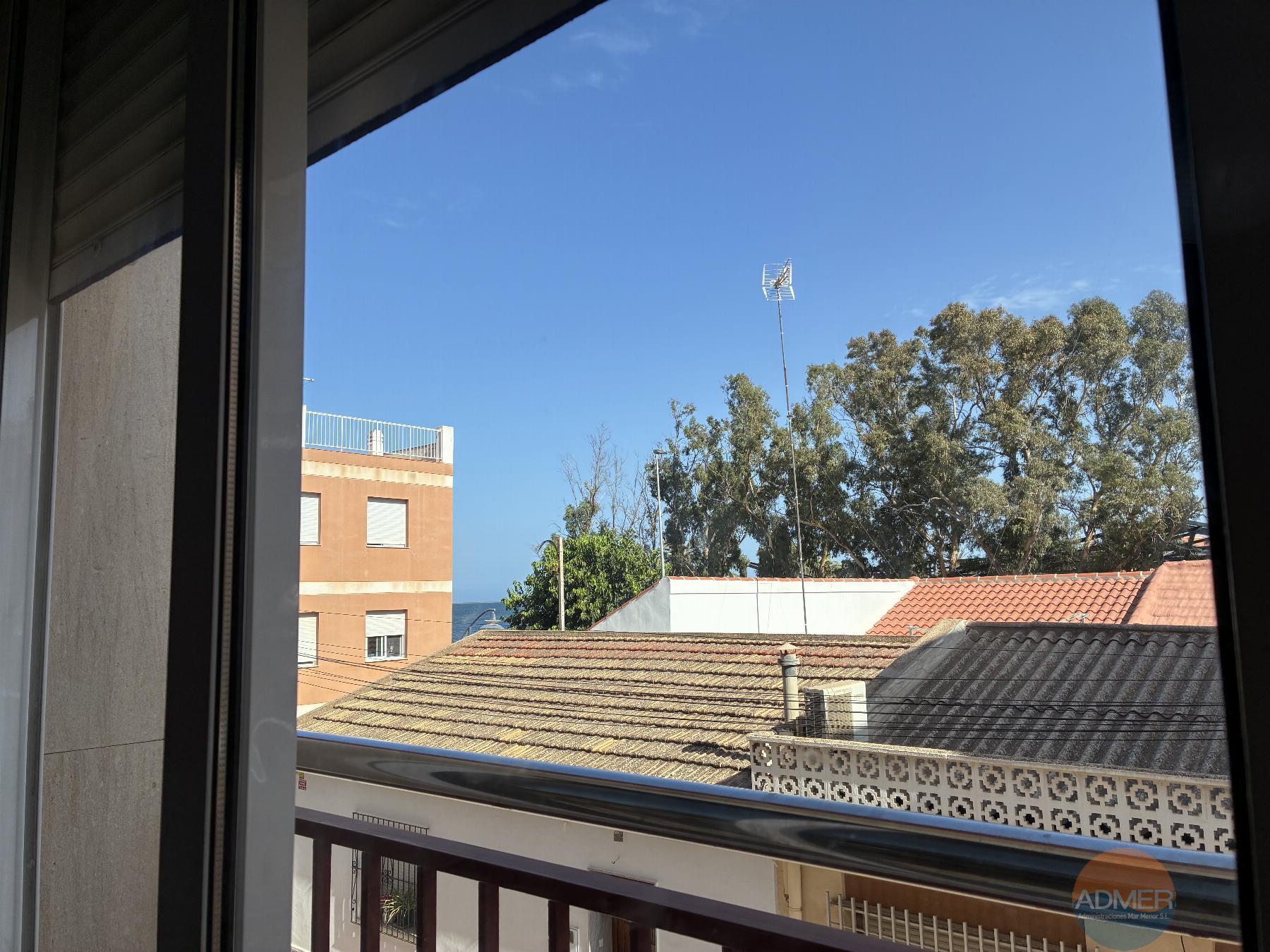 Venta de piso en Santiago de la Ribera