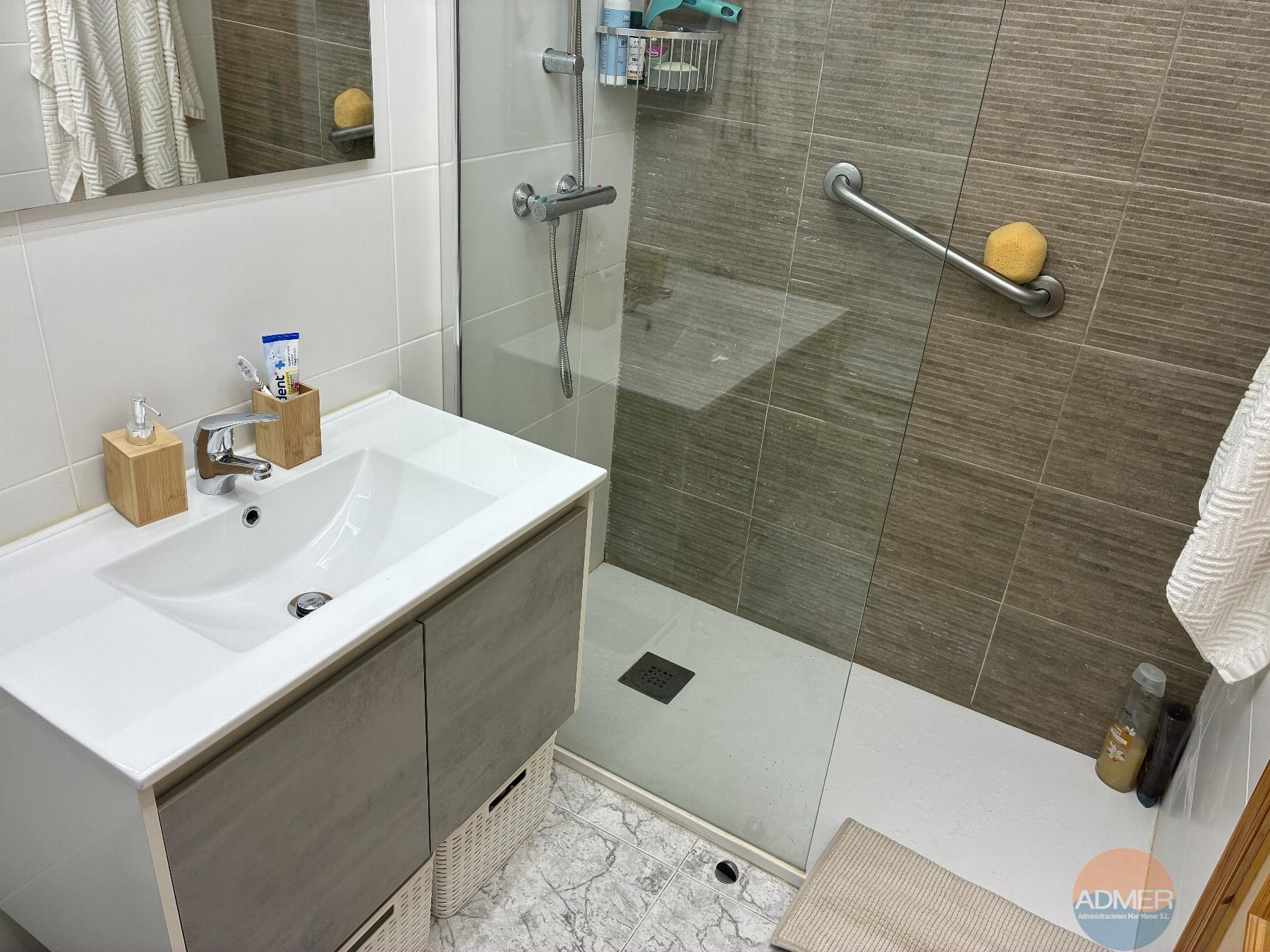 Venta de piso en Santiago de la Ribera