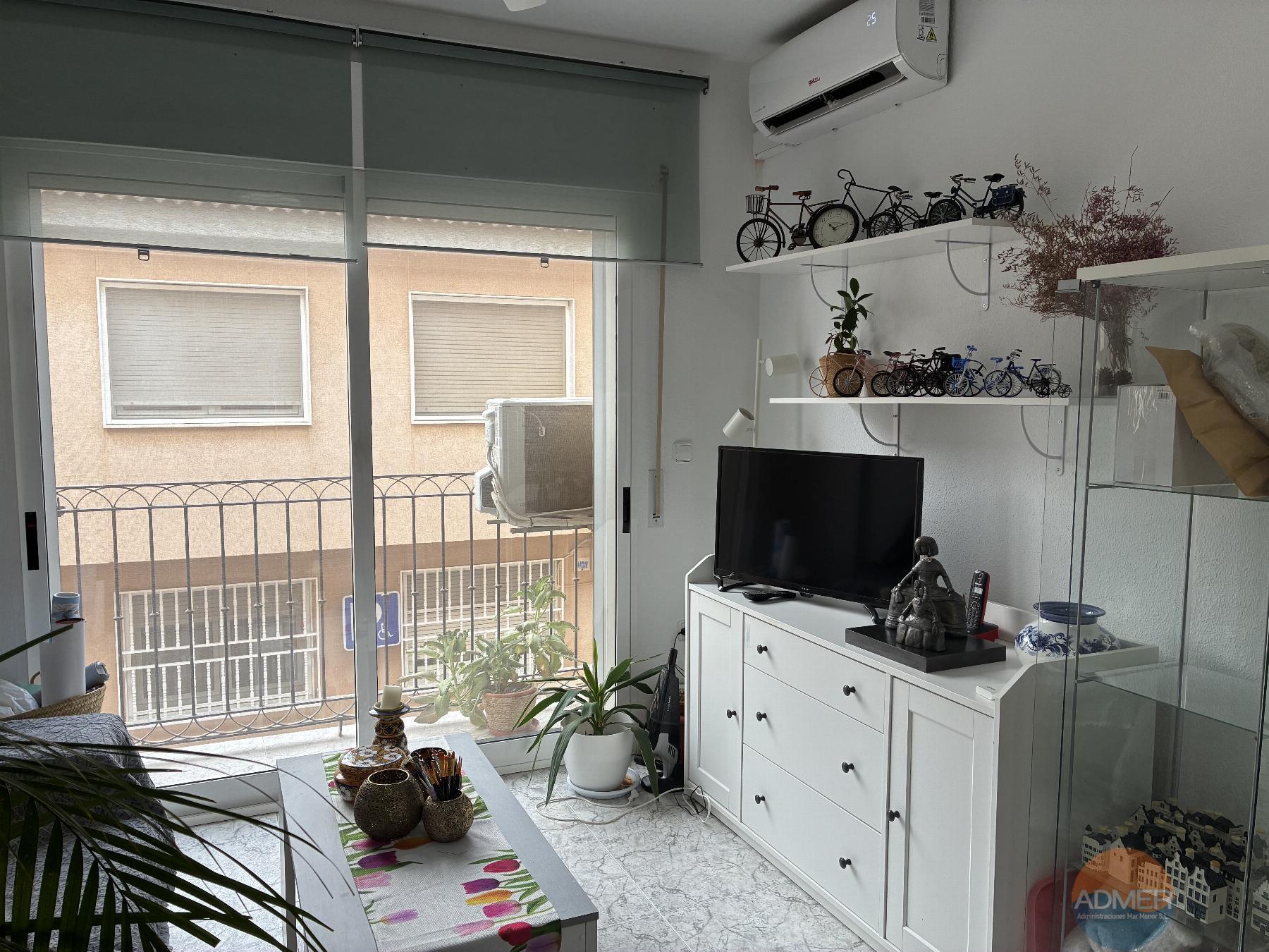 Venta de piso en Santiago de la Ribera