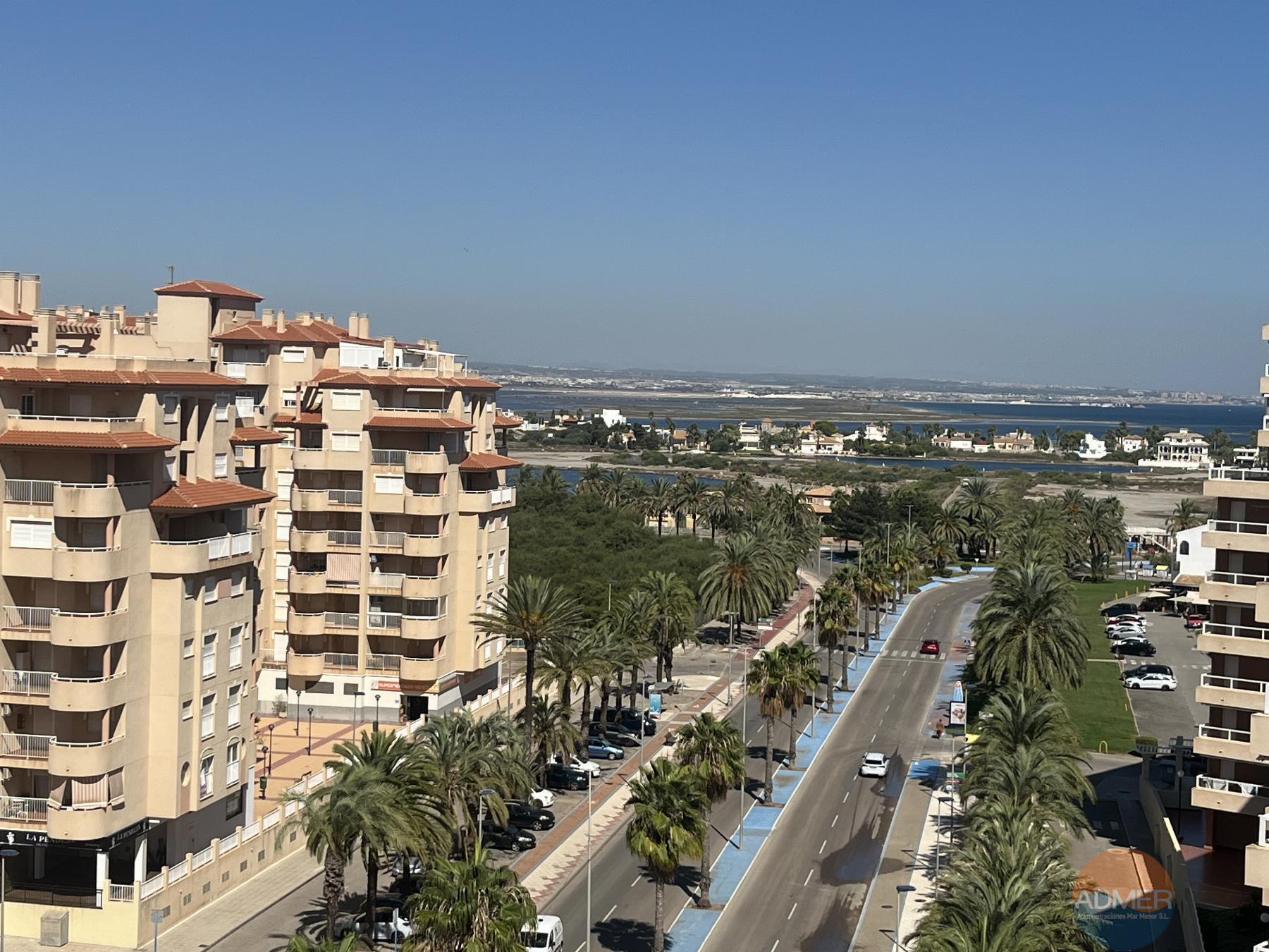 Venta de apartamento en La Manga del Mar Menor