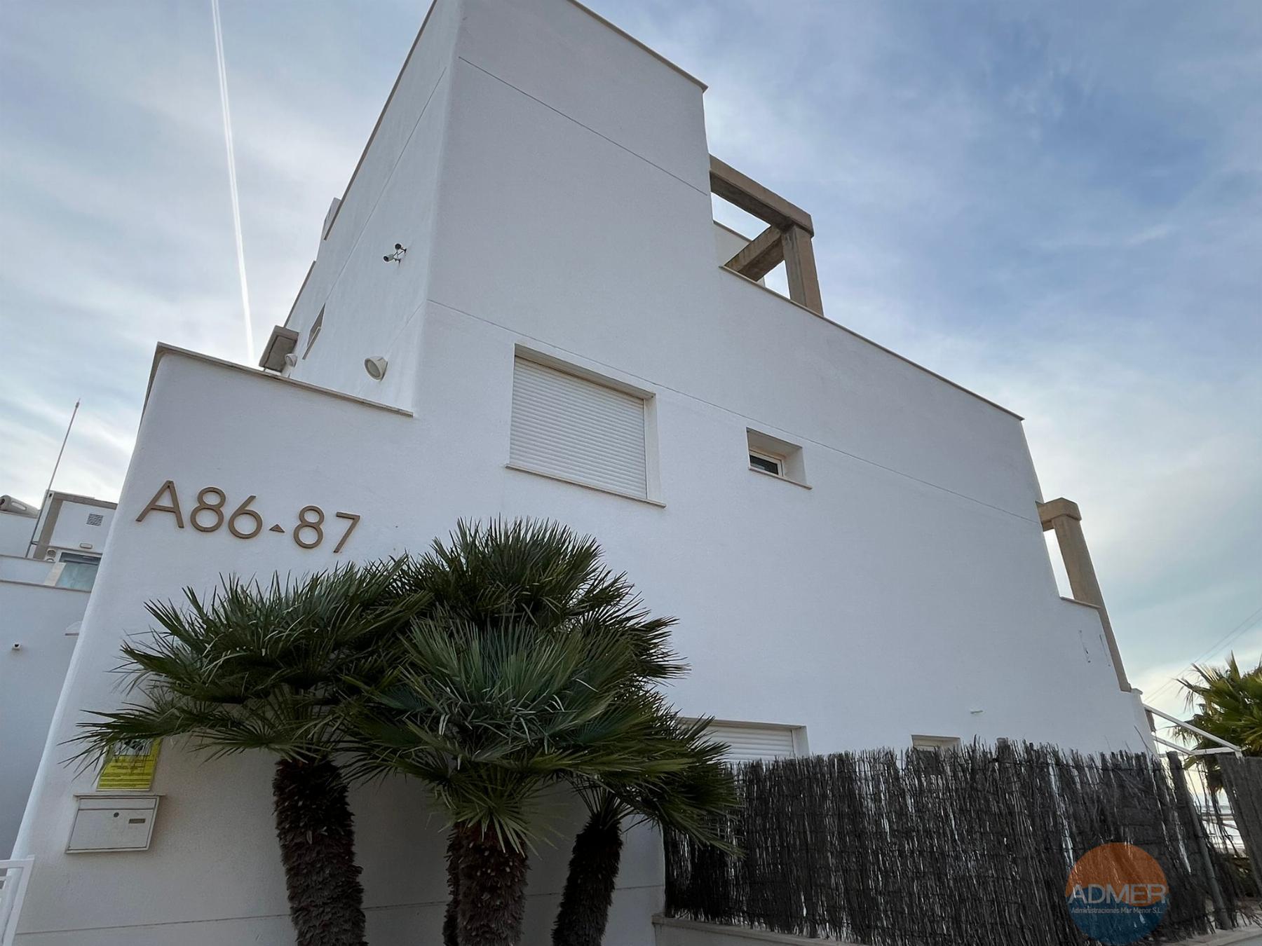 Venta de apartamento en La Manga del Mar Menor
