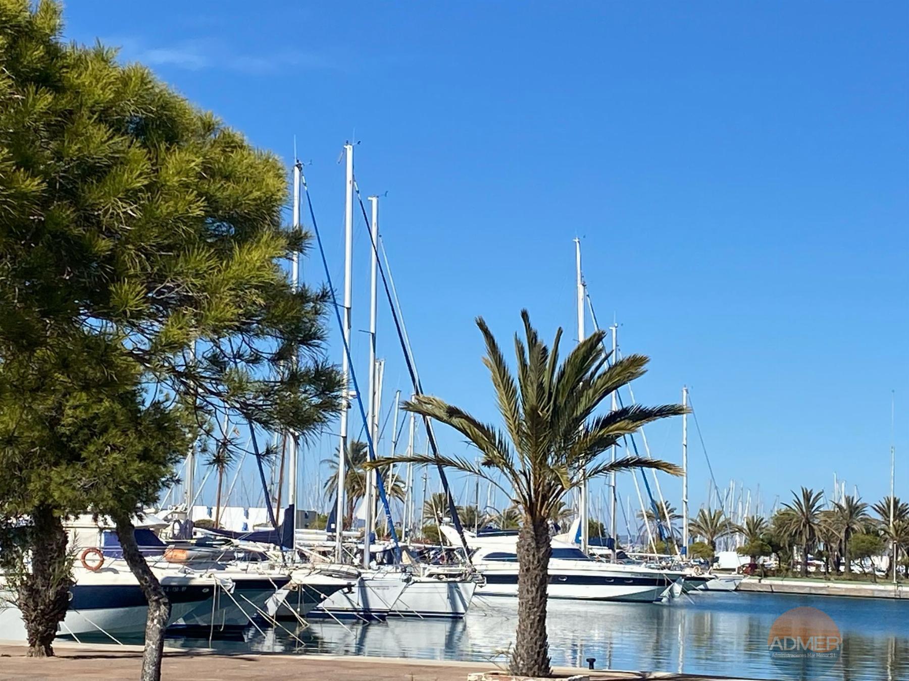 Venta de apartamento en La Manga del Mar Menor