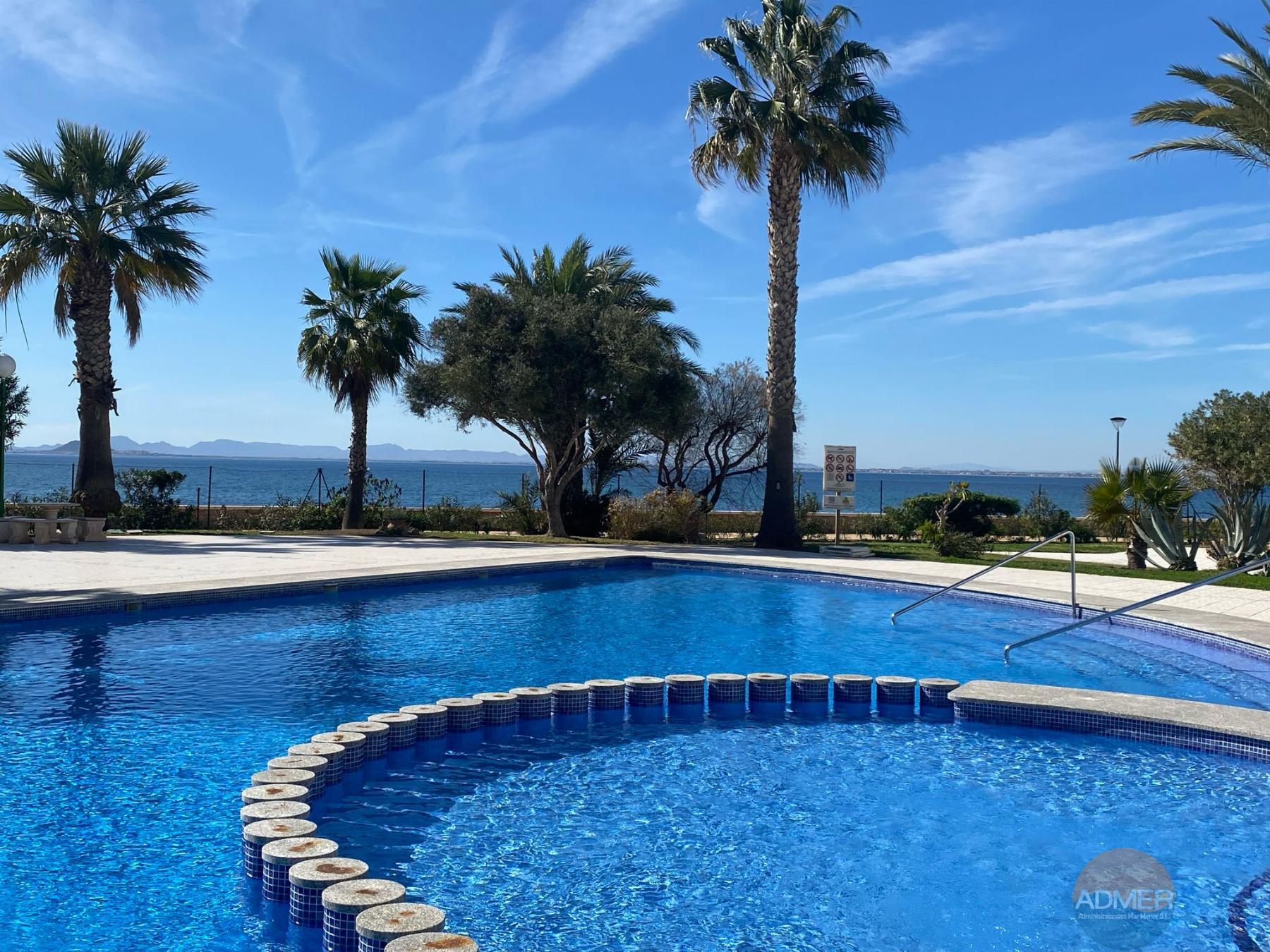 Venta de apartamento en La Manga del Mar Menor