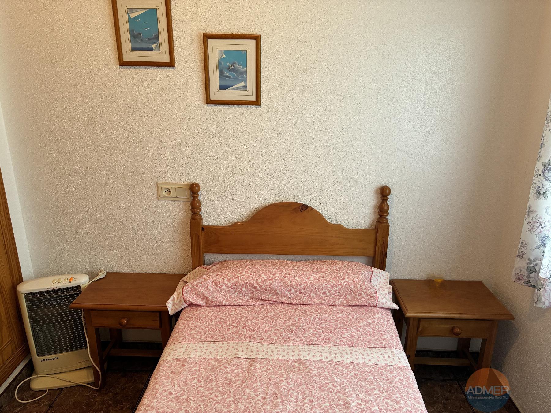 Venta de piso en Santiago de la Ribera