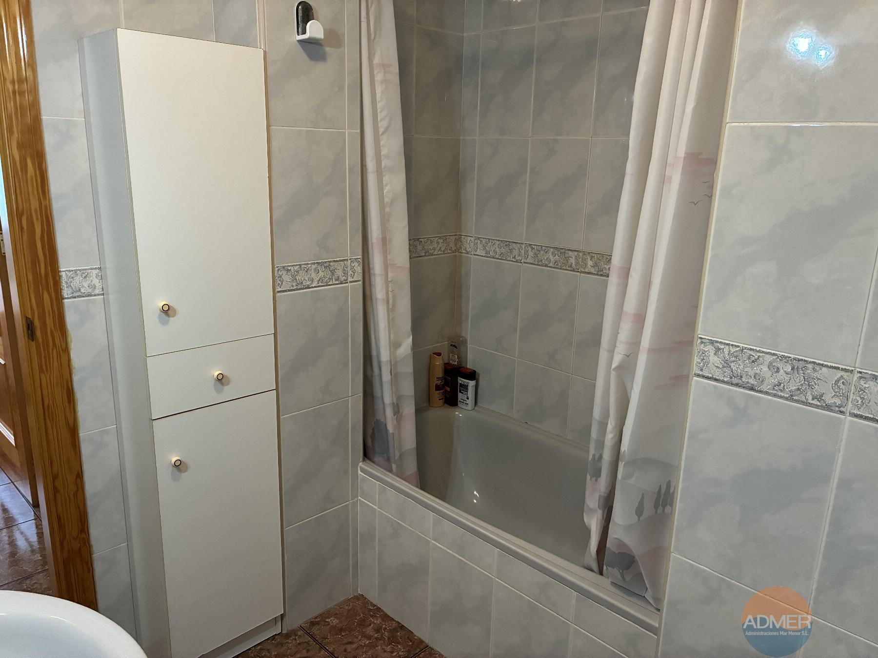 Venta de piso en Santiago de la Ribera