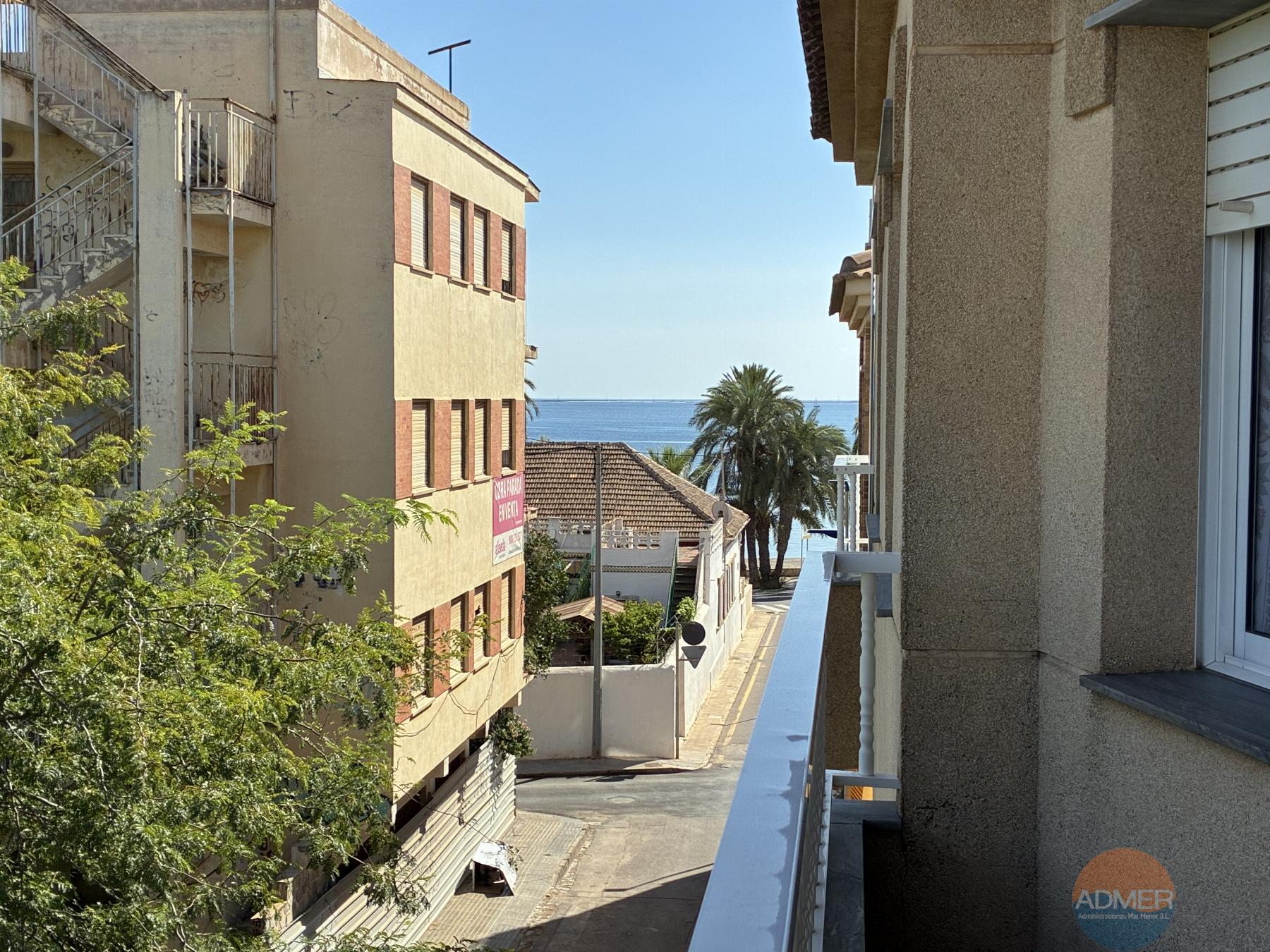 Venta de piso en Santiago de la Ribera