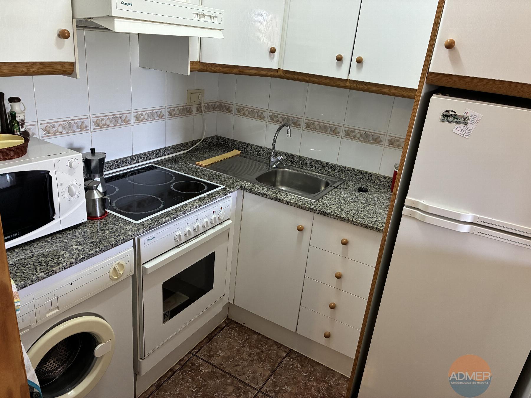 Venta de piso en Santiago de la Ribera