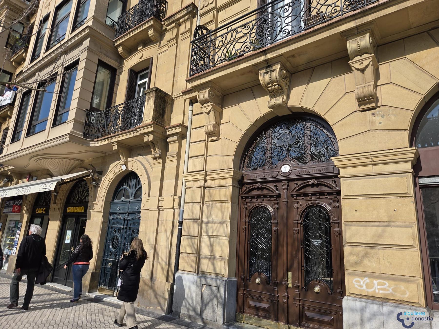 For rent of flat in Donostia-San Sebastián