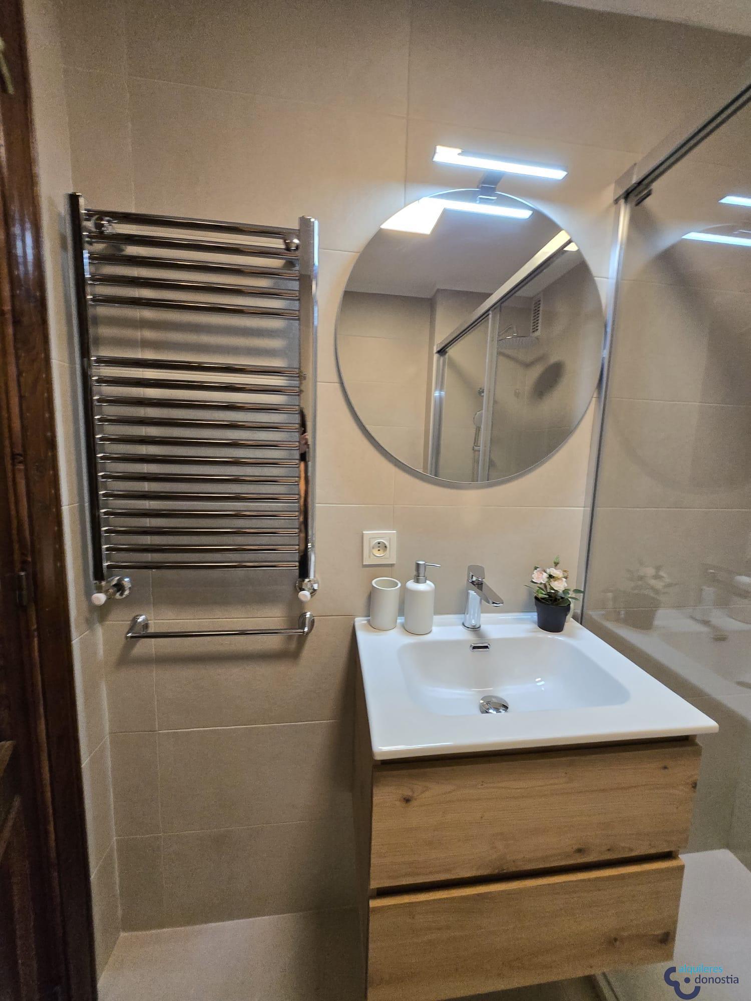 For rent of flat in Donostia-San Sebastián