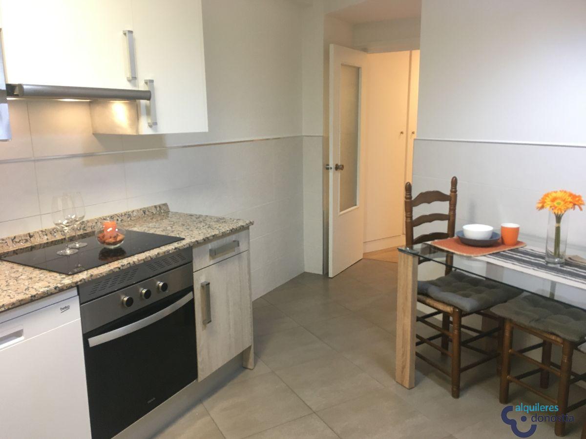 For rent of flat in Donostia-San Sebastián