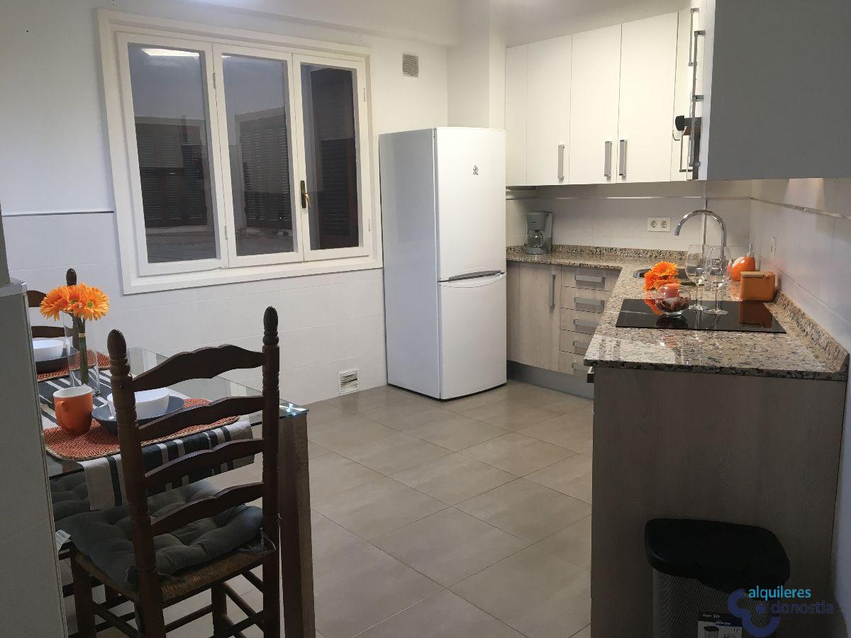 For rent of flat in Donostia-San Sebastián