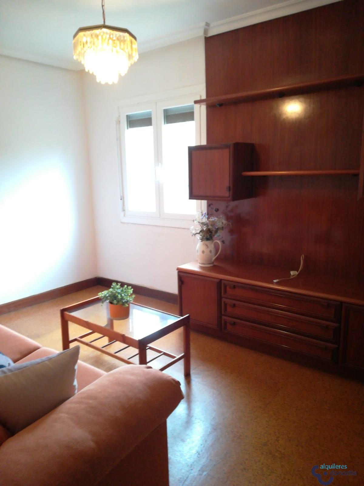 For rent of flat in Donostia-San Sebastián
