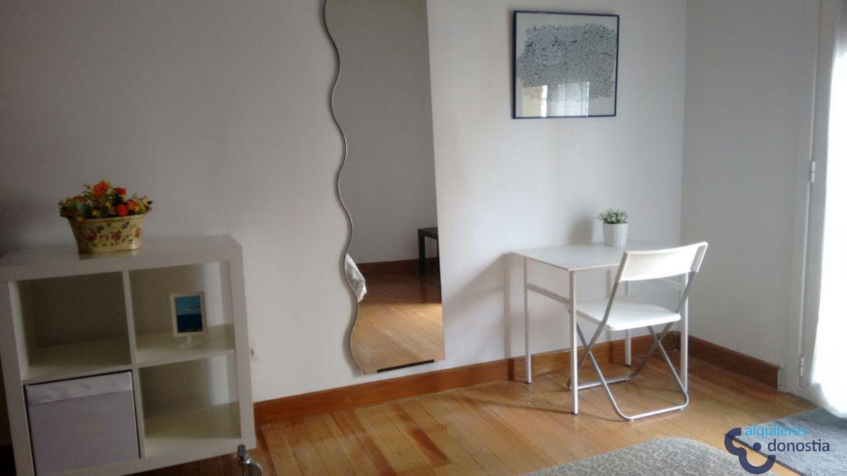For rent of flat in Donostia-San Sebastián