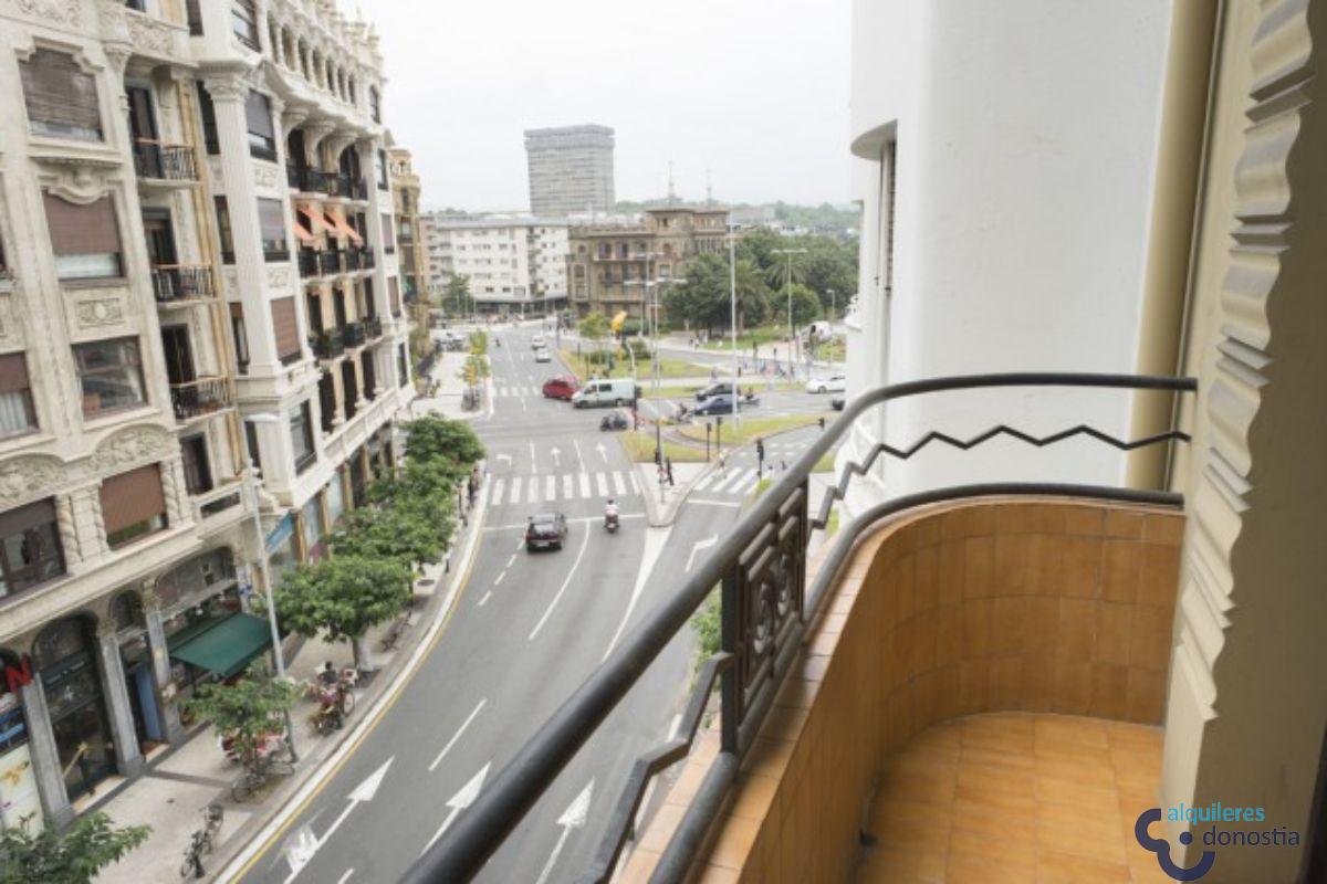 For rent of flat in Donostia-San Sebastián