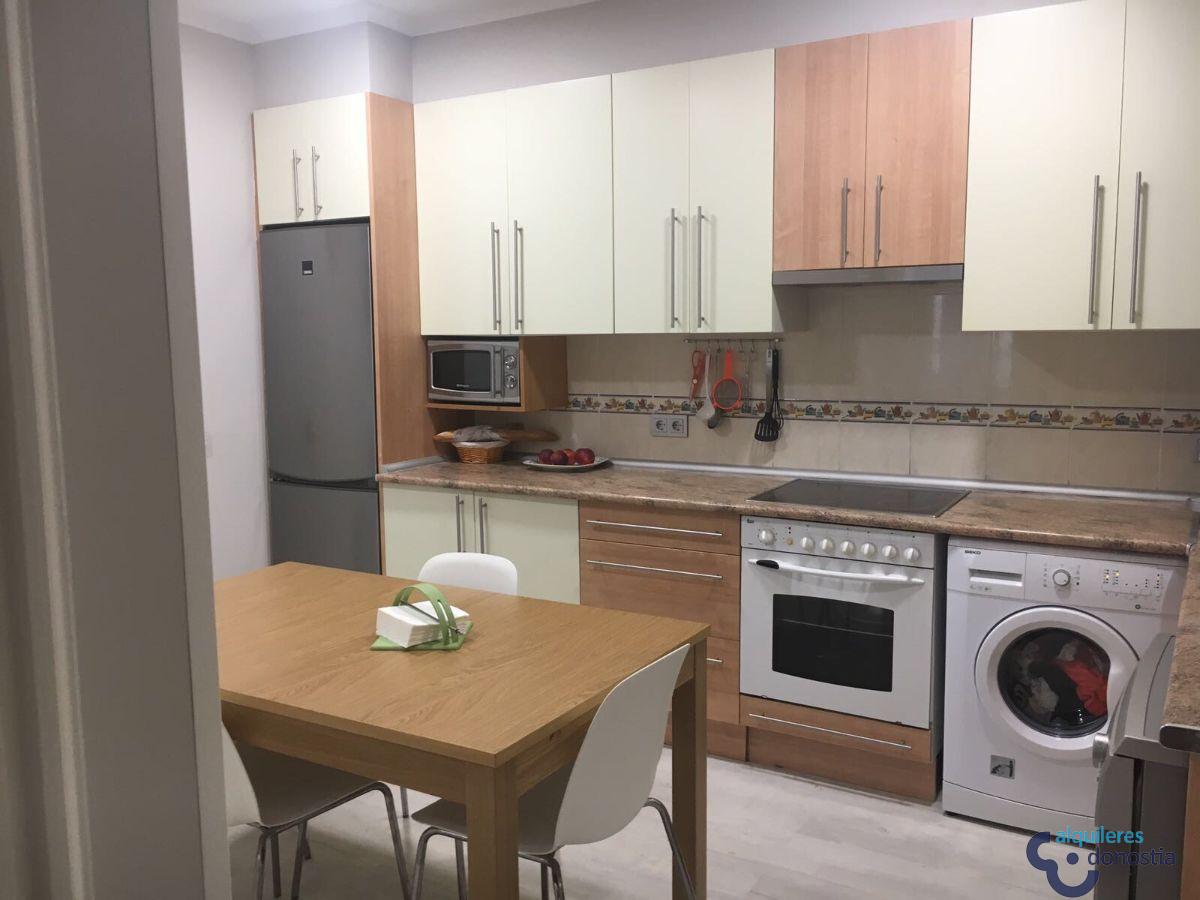 For rent of flat in Donostia-San Sebastián