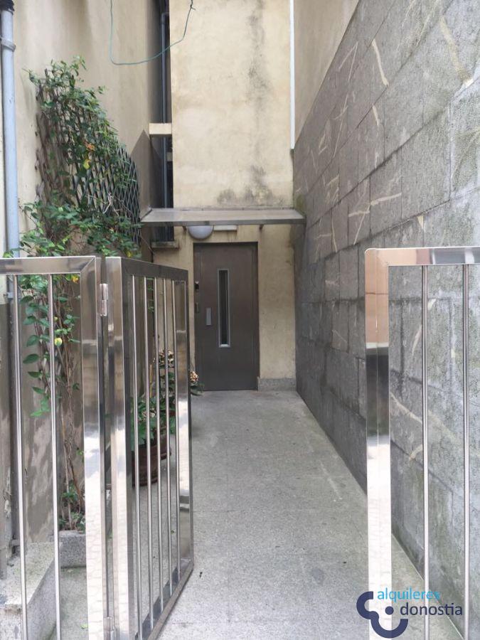 For rent of flat in Donostia-San Sebastián