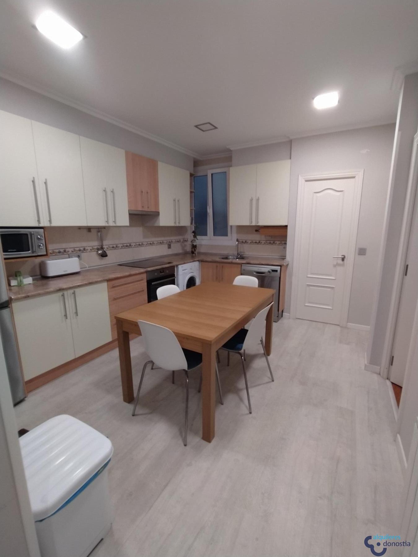 For rent of flat in Donostia-San Sebastián