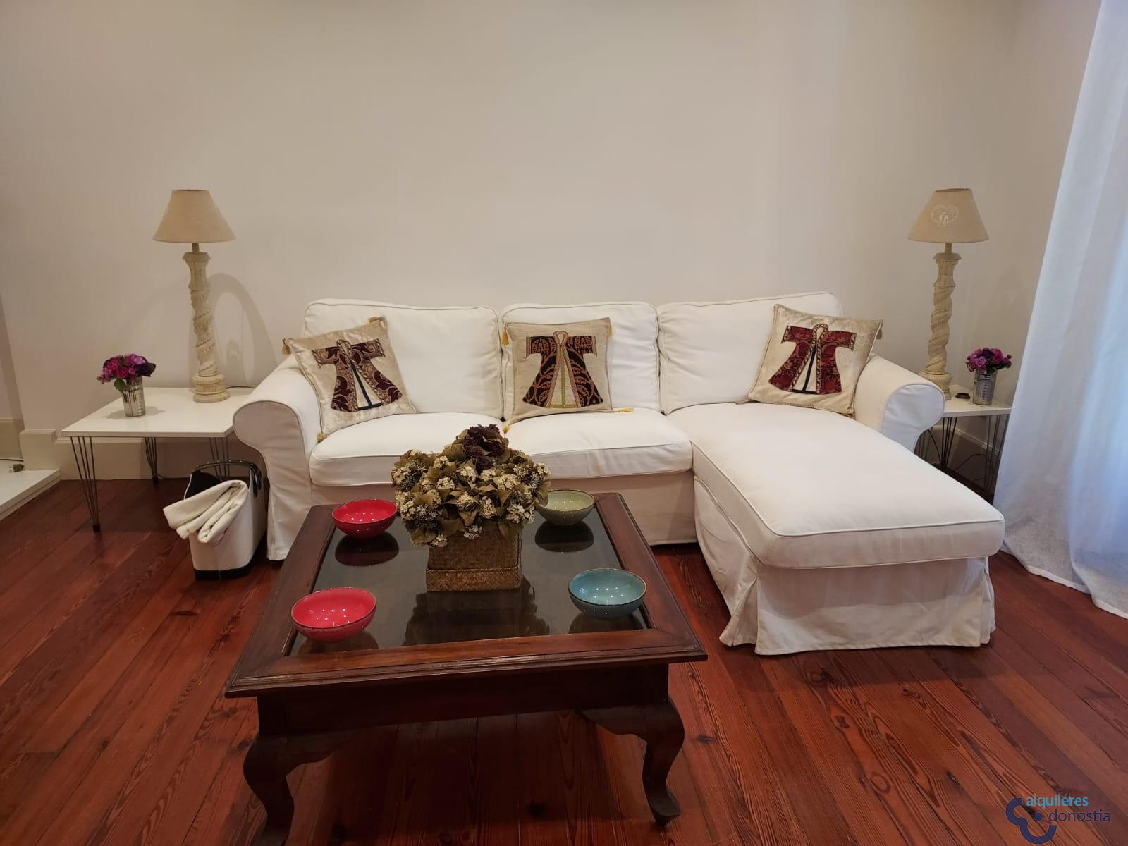For rent of flat in Donostia-San Sebastián