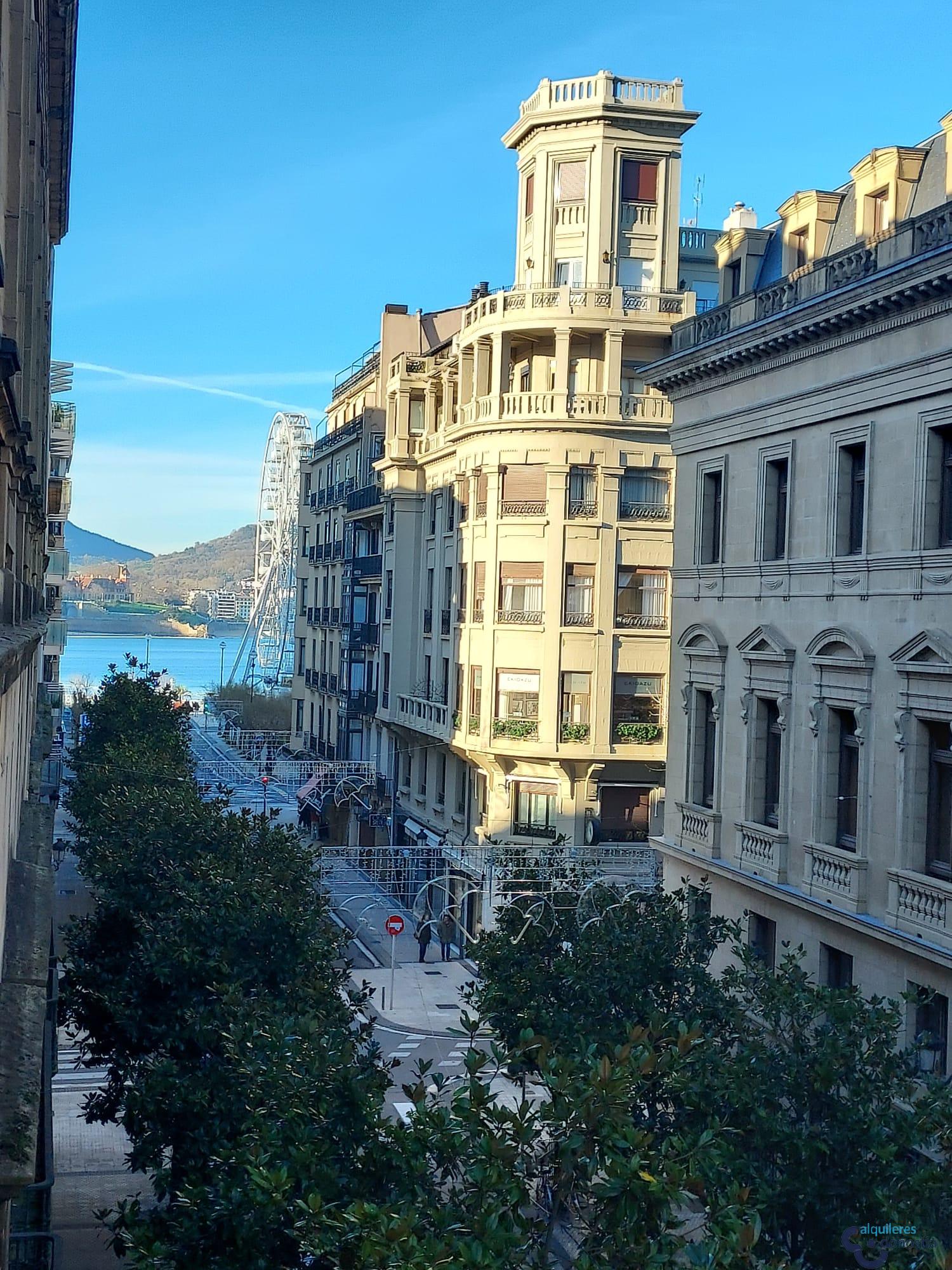 For rent of flat in Donostia-San Sebastián