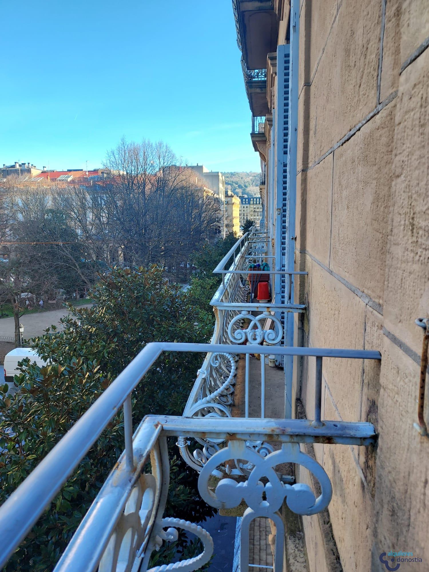 For rent of flat in Donostia-San Sebastián
