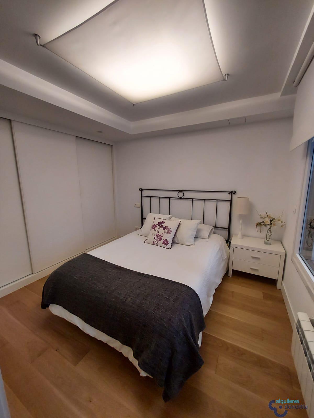 For rent of study in Donostia-San Sebastián