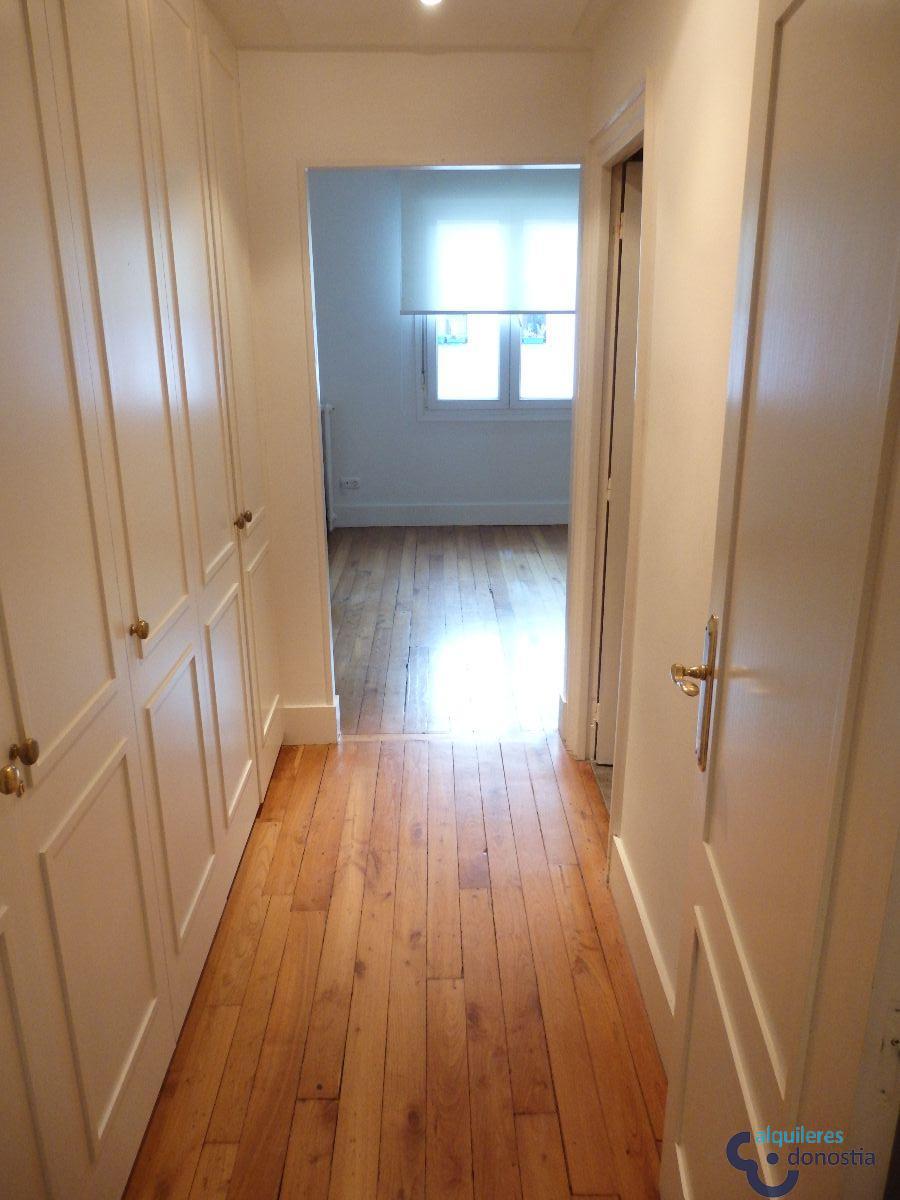 For rent of flat in Donostia-San Sebastián