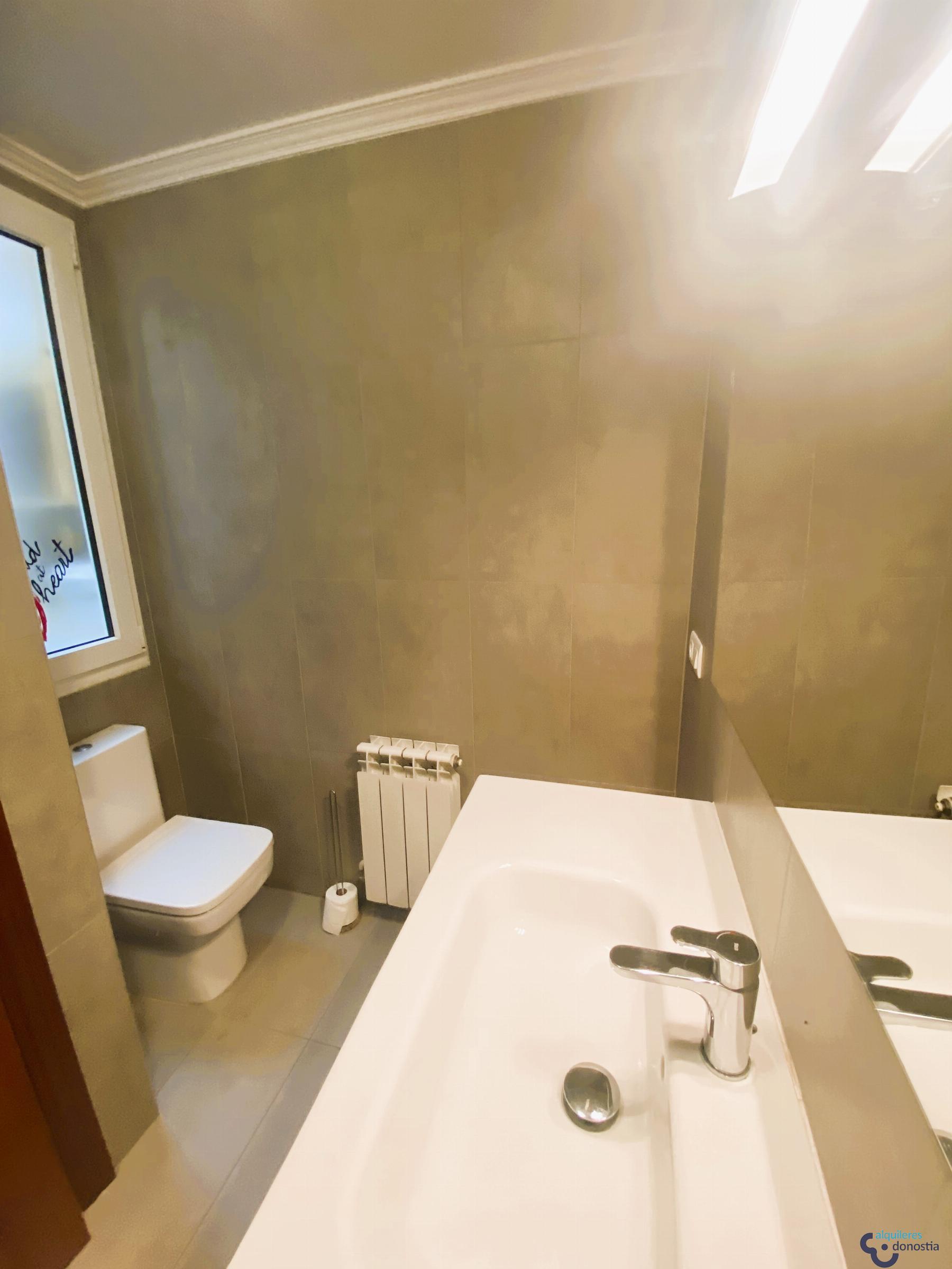 For rent of flat in Donostia-San Sebastián