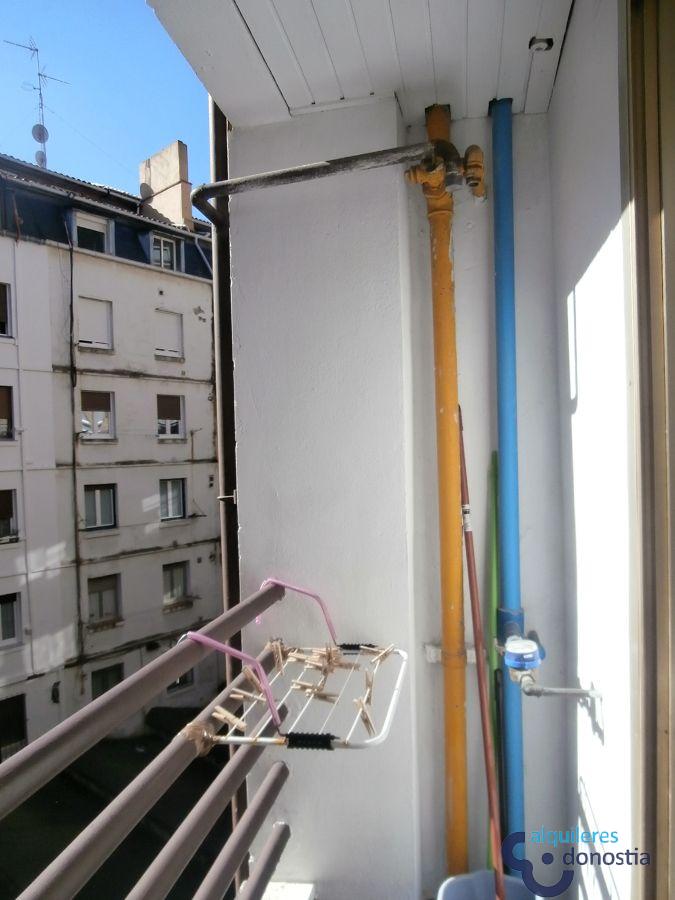 For rent of study in Donostia-San Sebastián