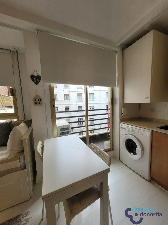 For rent of study in Donostia-San Sebastián