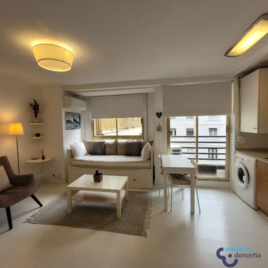 For rent of study in Donostia-San Sebastián