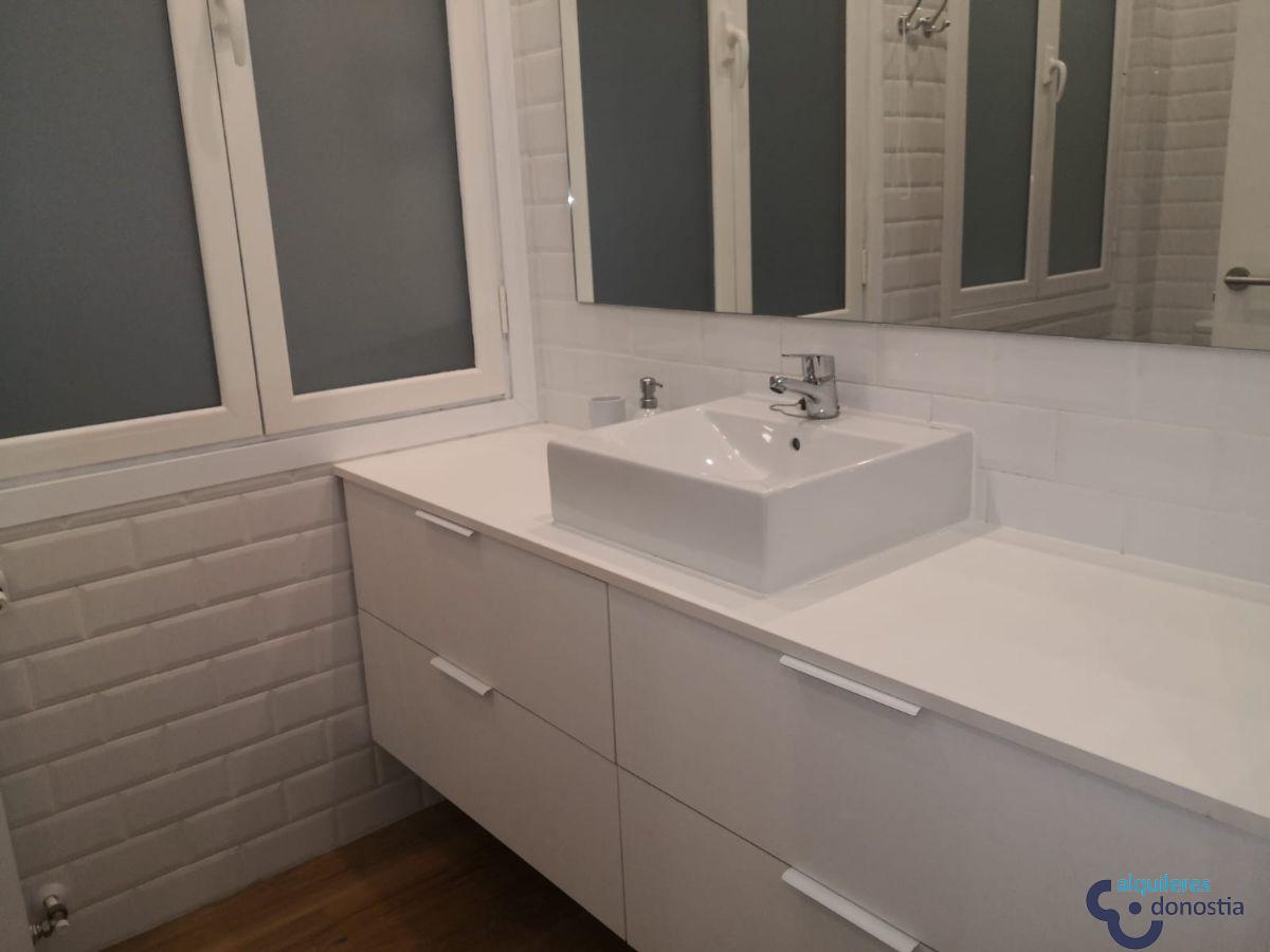 Alquiler de piso en Donostia-San Sebastián