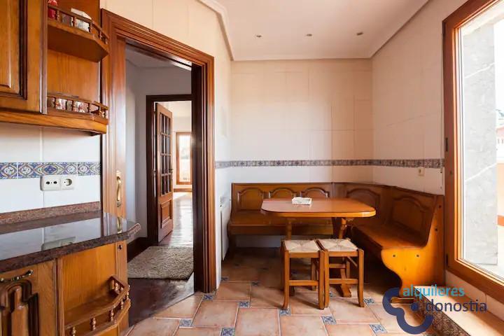 For rent of penthouse in Donostia-San Sebastián