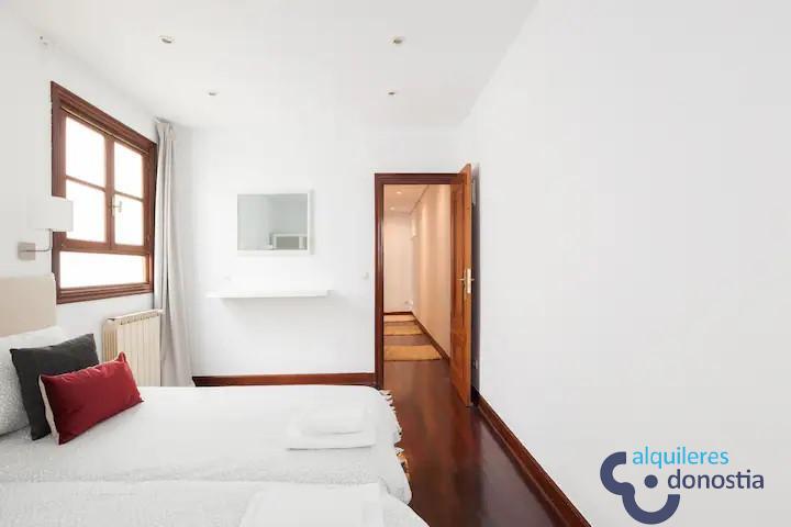 For rent of penthouse in Donostia-San Sebastián