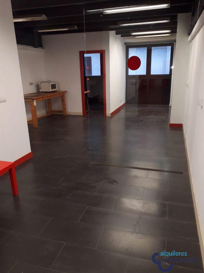 For rent of office in Donostia-San Sebastián