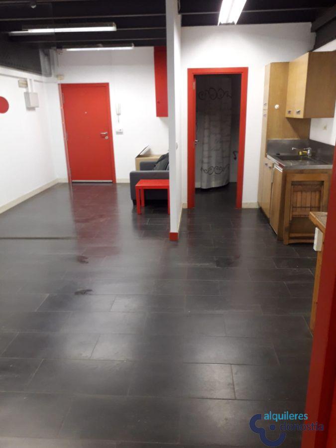 For rent of office in Donostia-San Sebastián